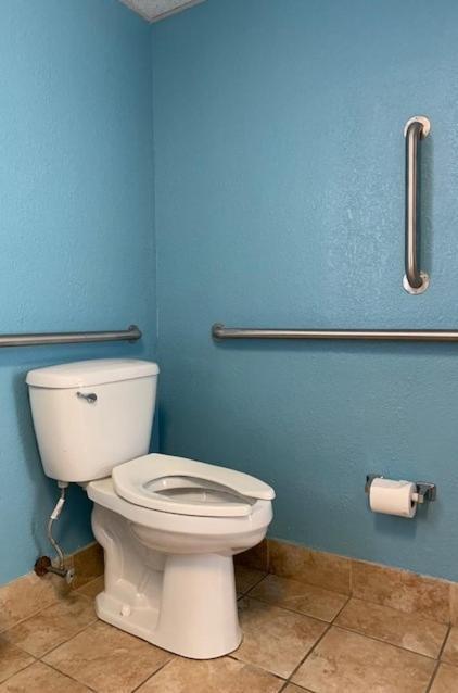 Waterfront Inn PHL Airport photo 8