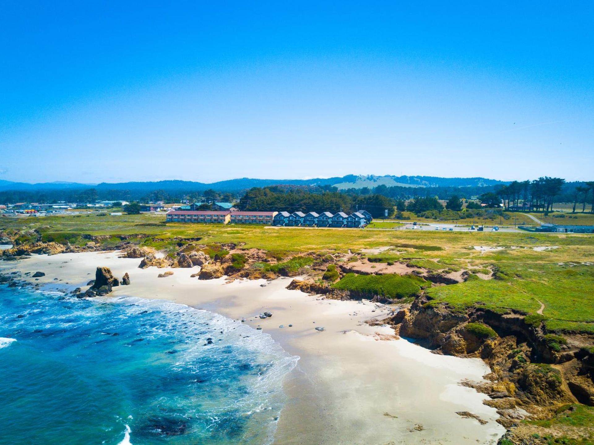 Surf and Sand Lodge photo 10