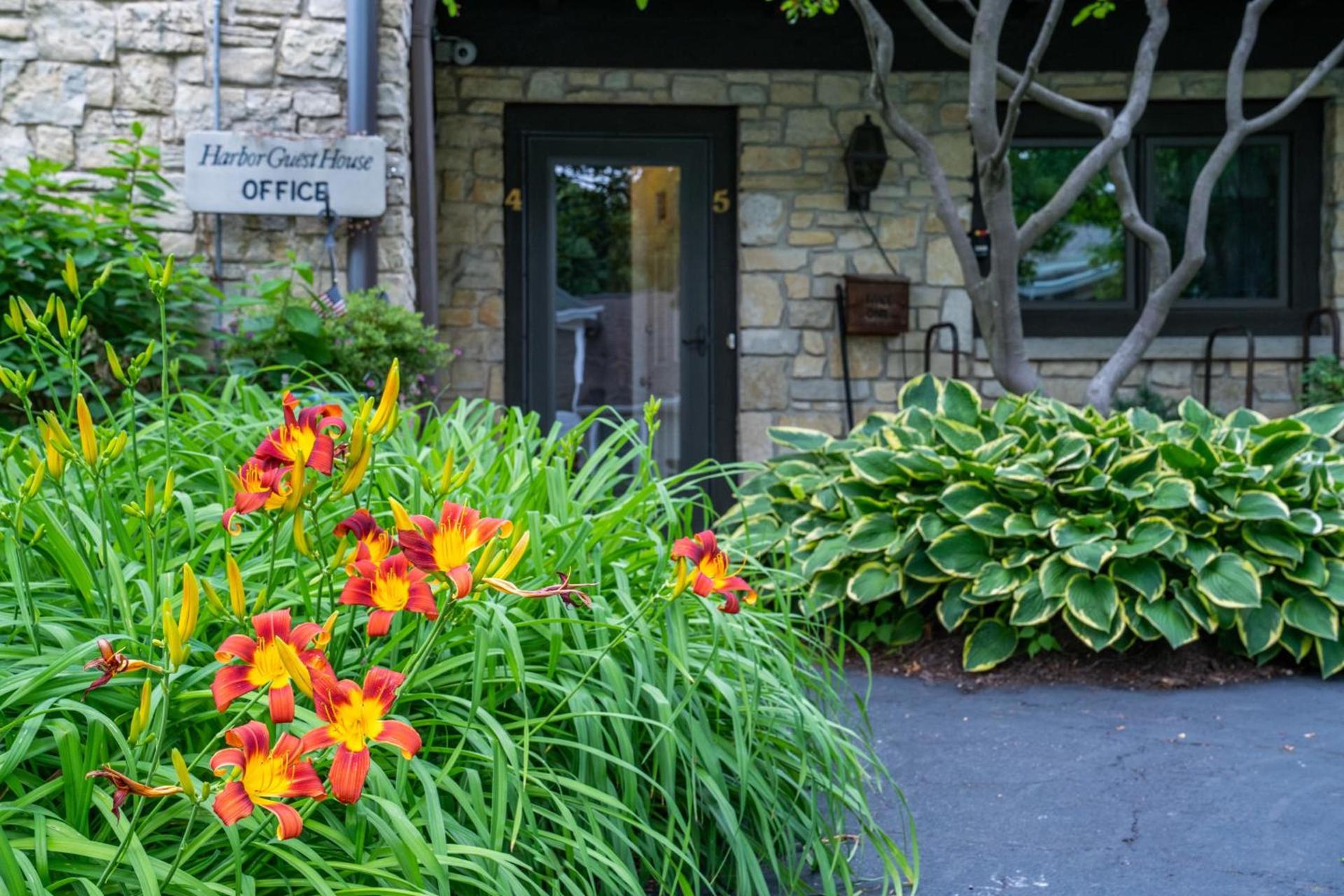 Harbor Guest House photo 99