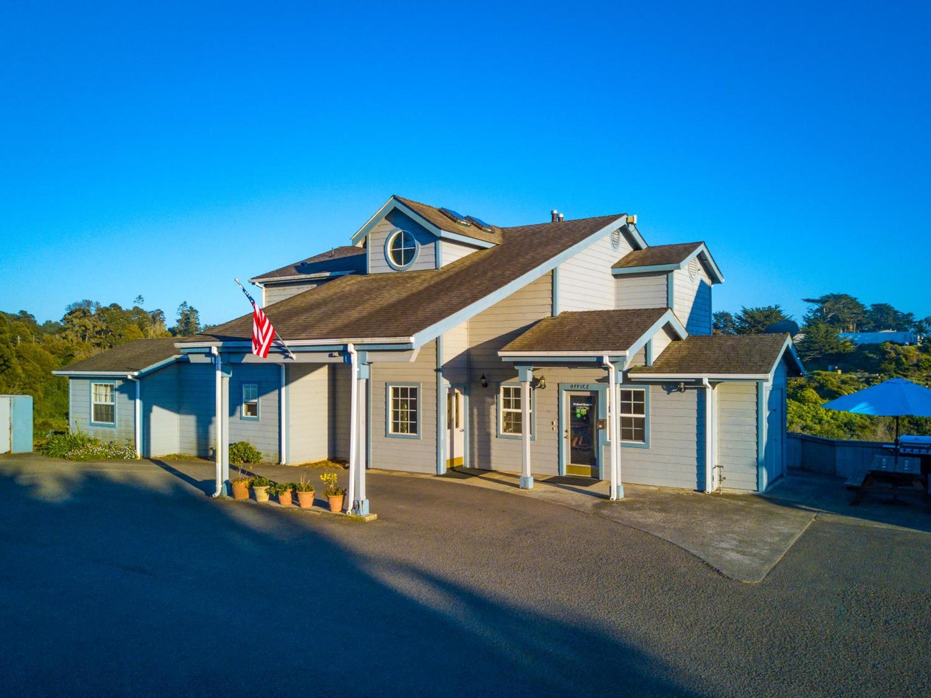 Beach House Inn photo 7