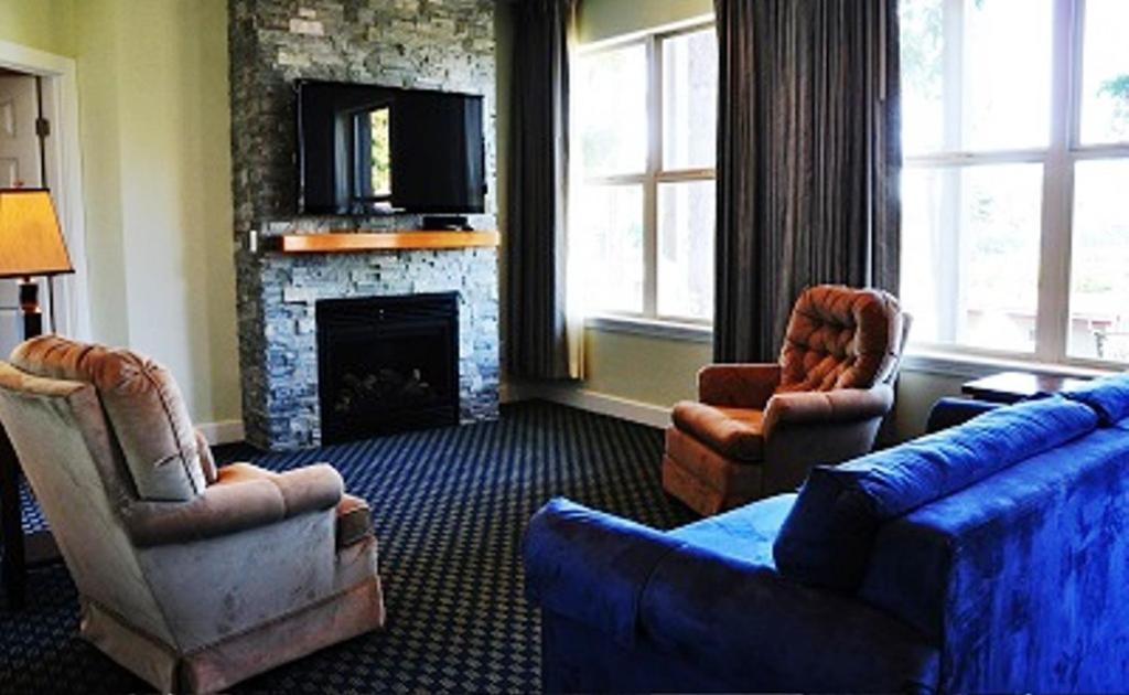 Anacortes Ship Harbor Inn photo 33