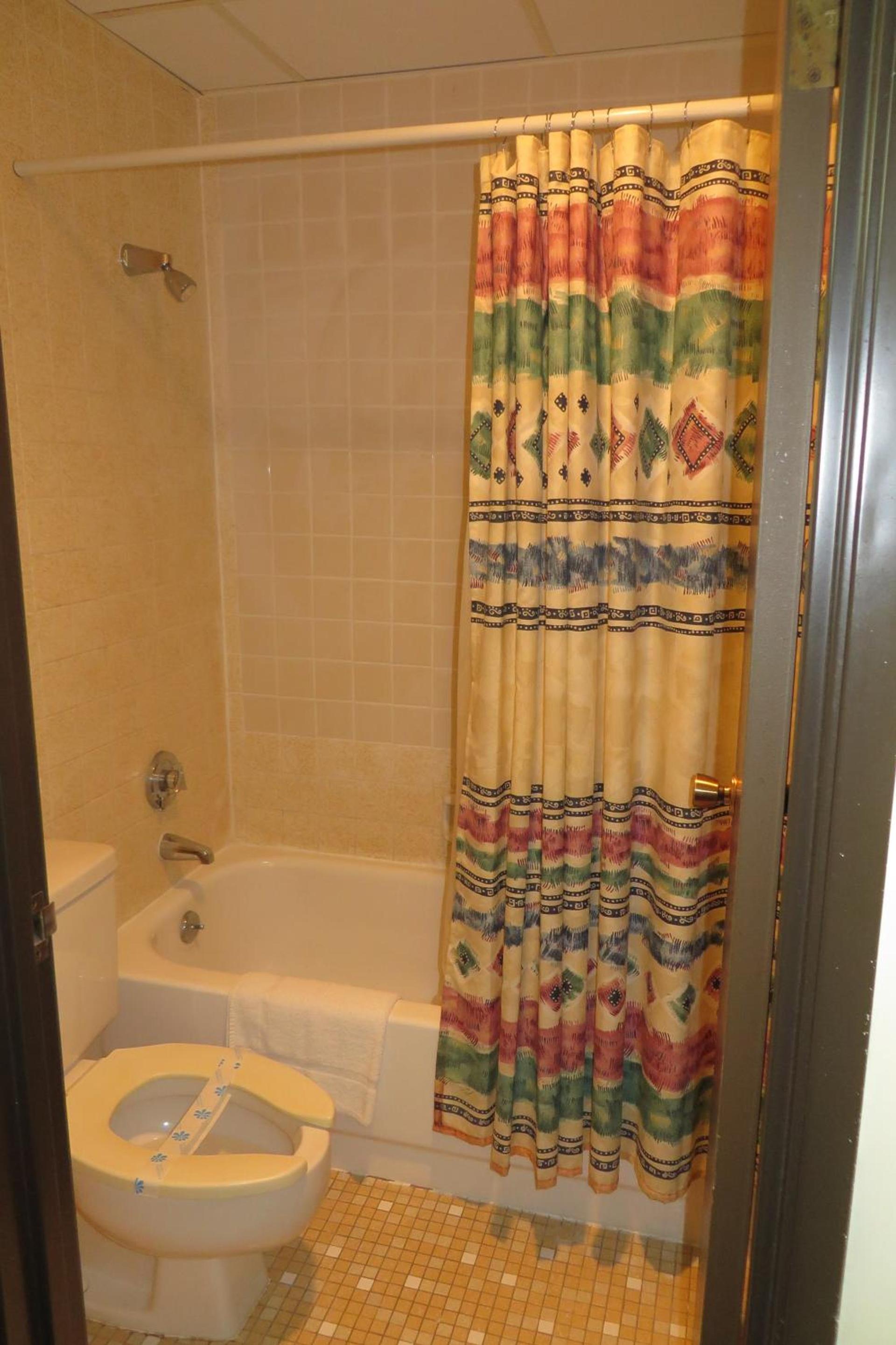 Grand Inn Fargo photo 5