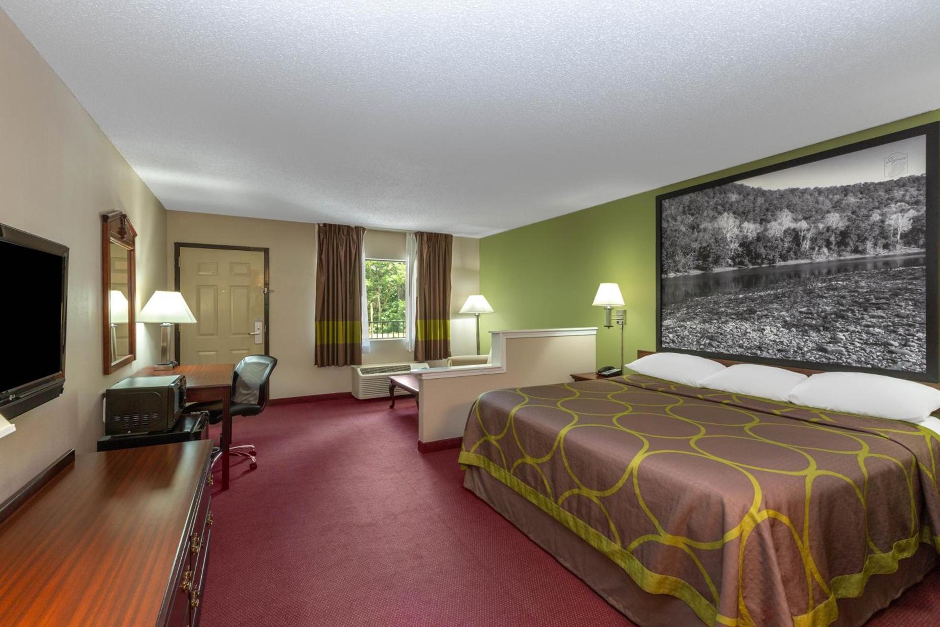 Super 8 by Wyndham Eureka Springs photo 40