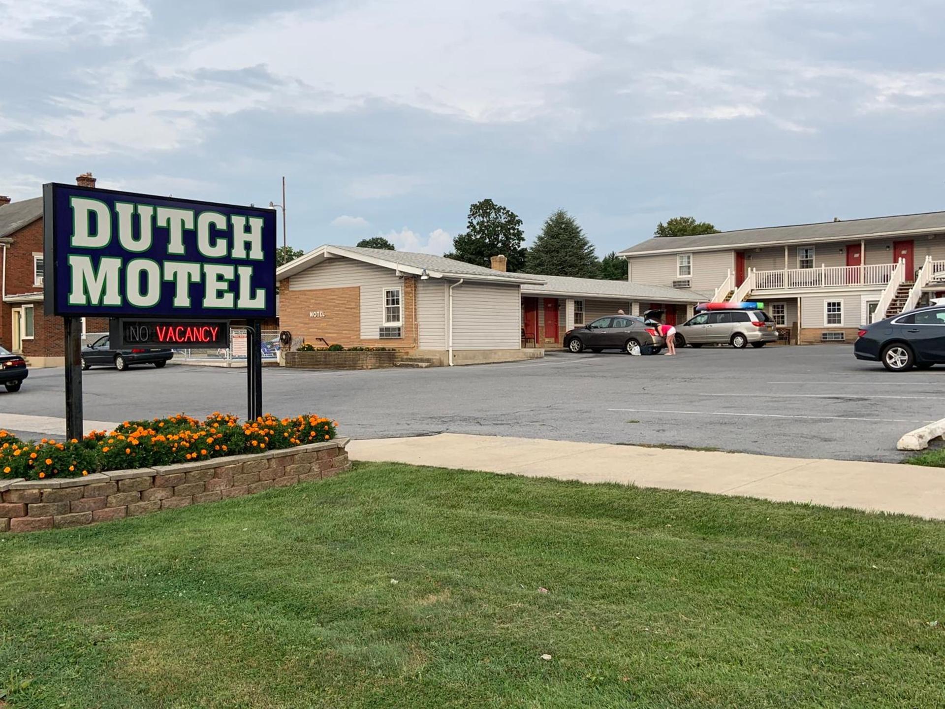 Dutch Motel Palmyra photo 5