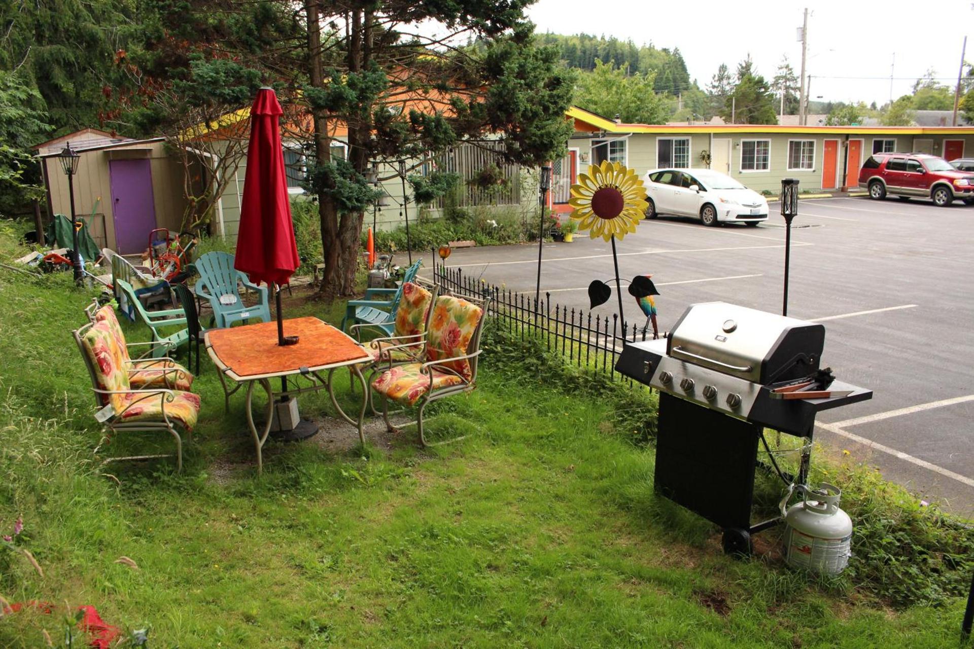 Shiny Motel photo 32
