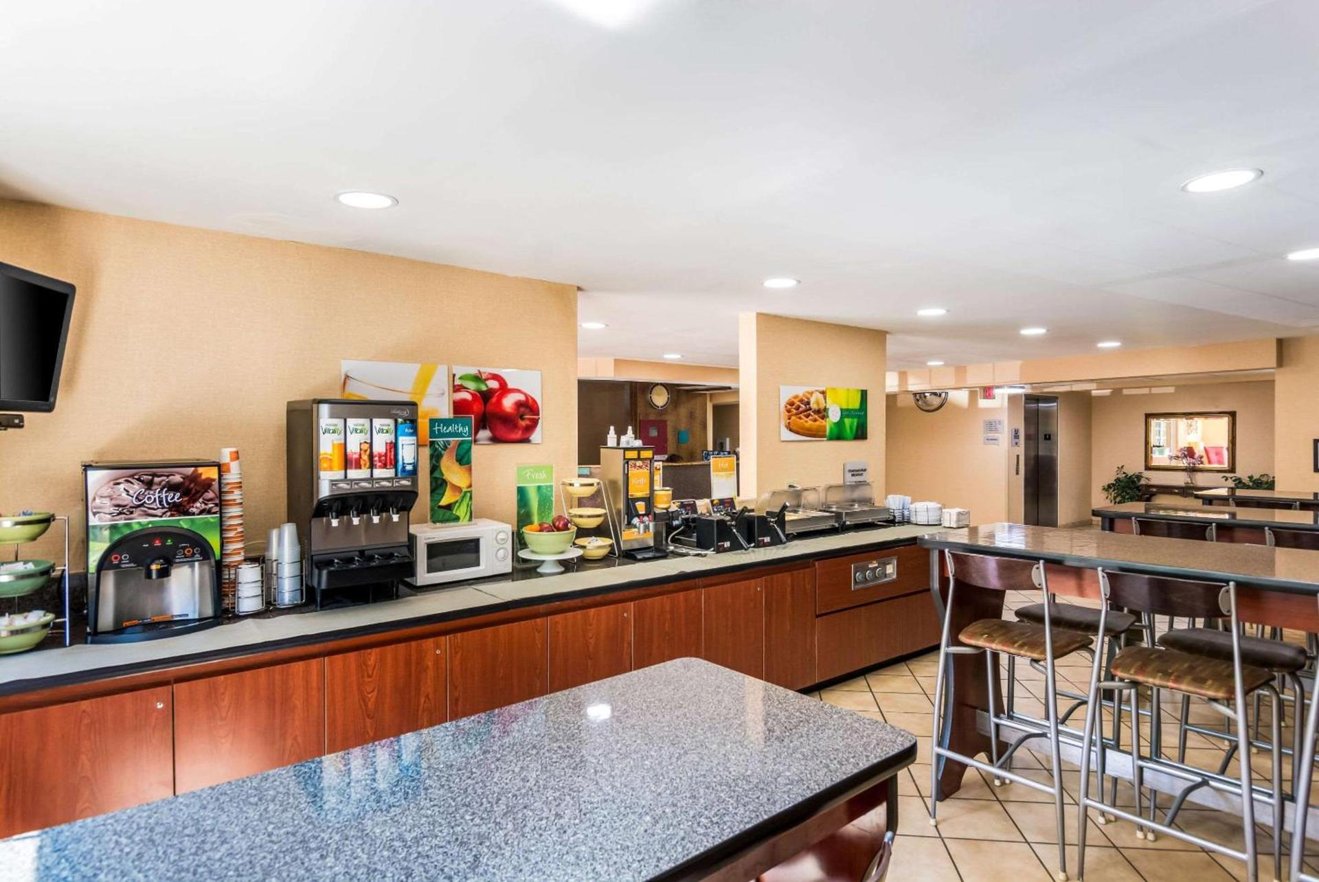 Quality Inn Chester - South Richmond photo 4