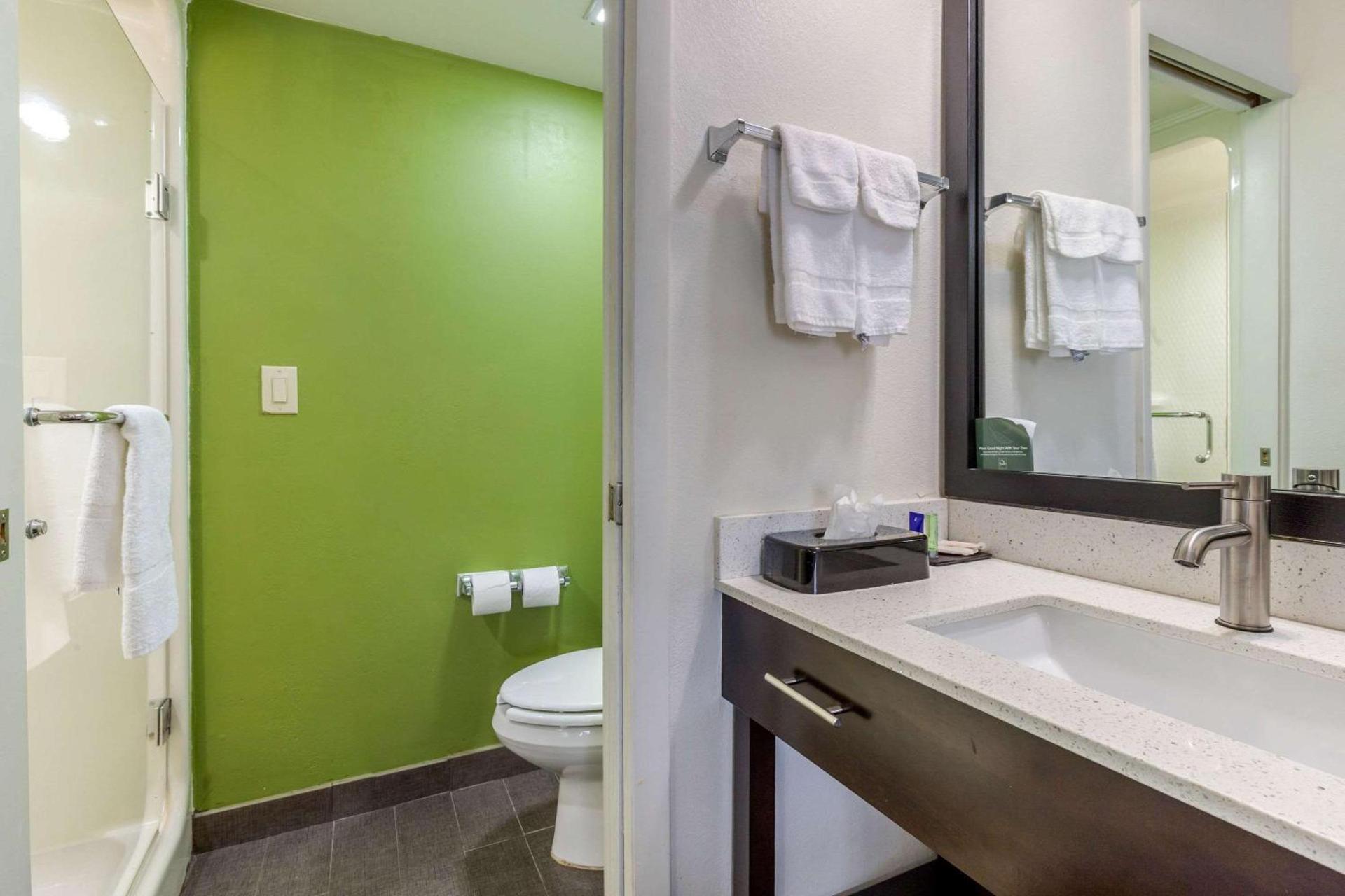 Sleep Inn Orangeburg photo 23