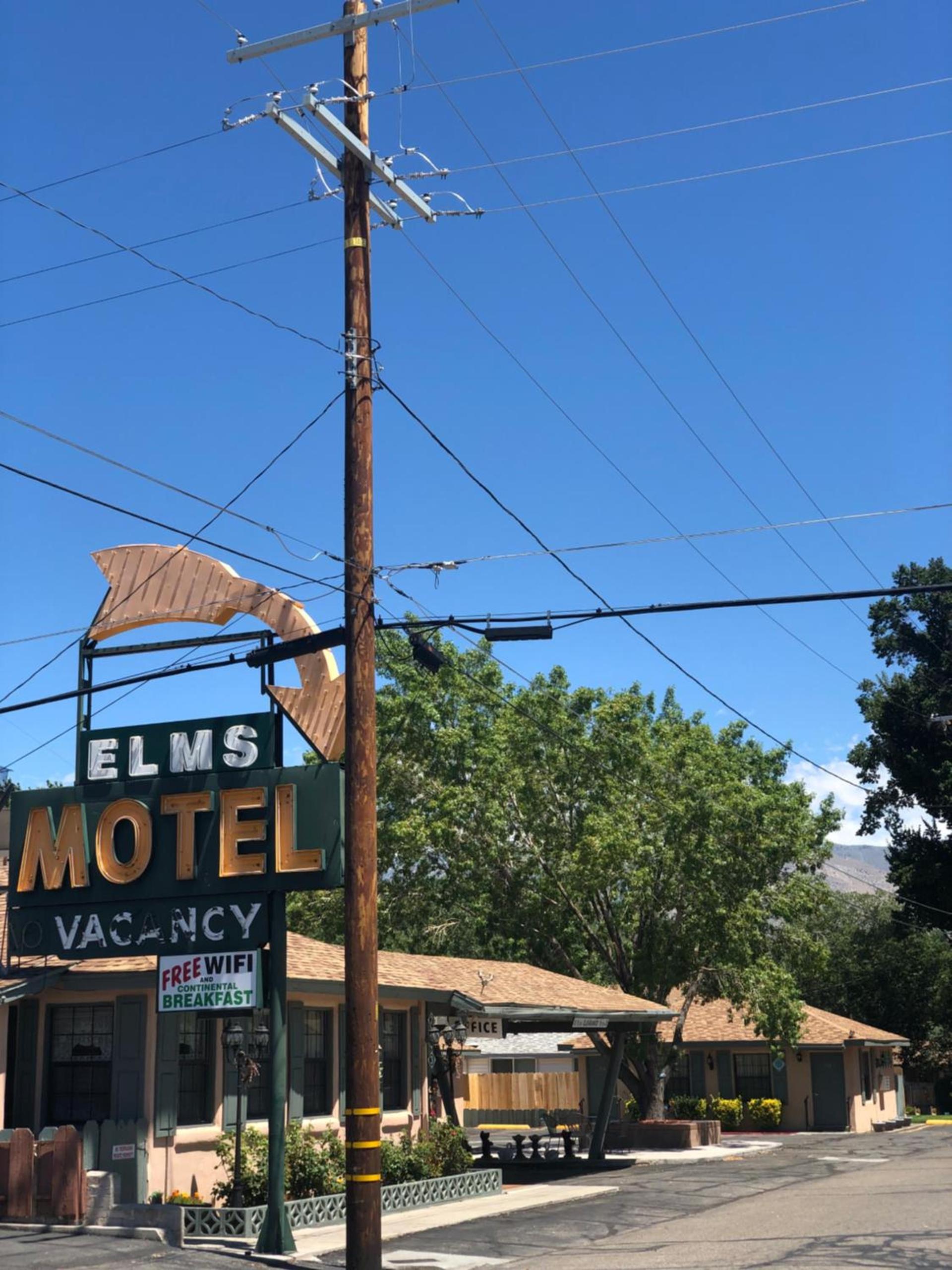 Bishop Elms Motel photo 19