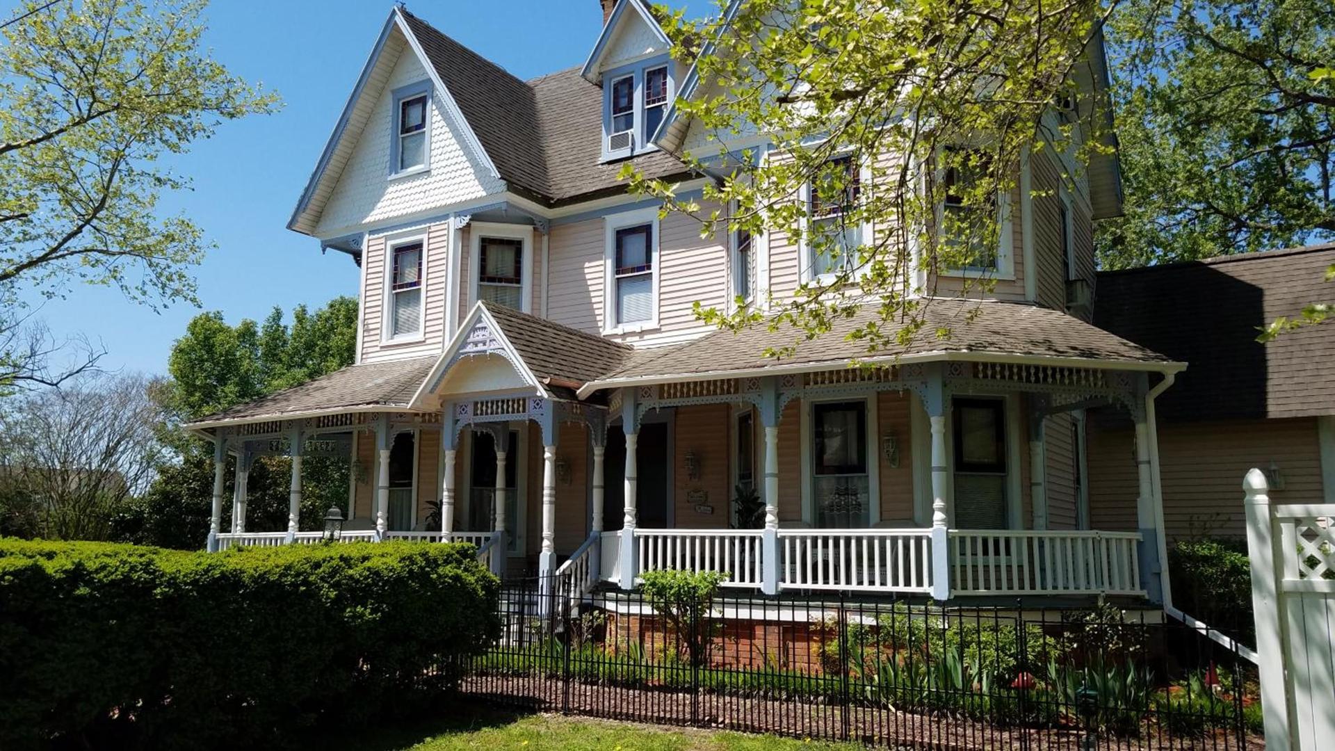 Garden and Sea Inn photo 9