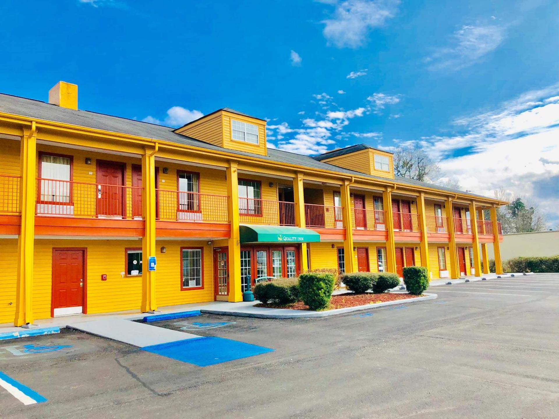 Baymont by Wyndham Selma photo 6