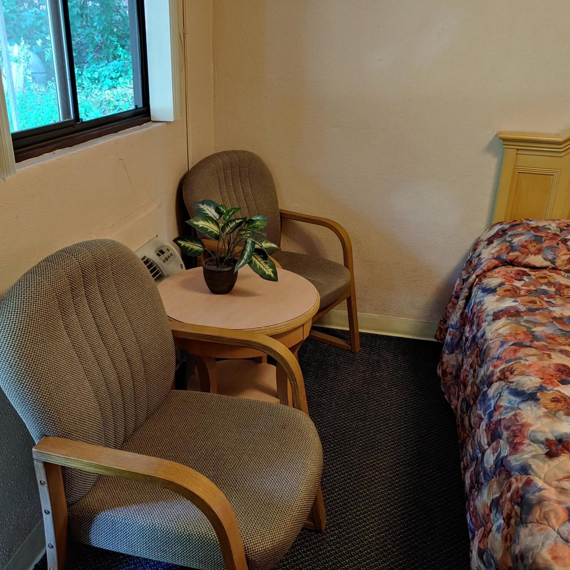 Rolling Brook Inn photo 41