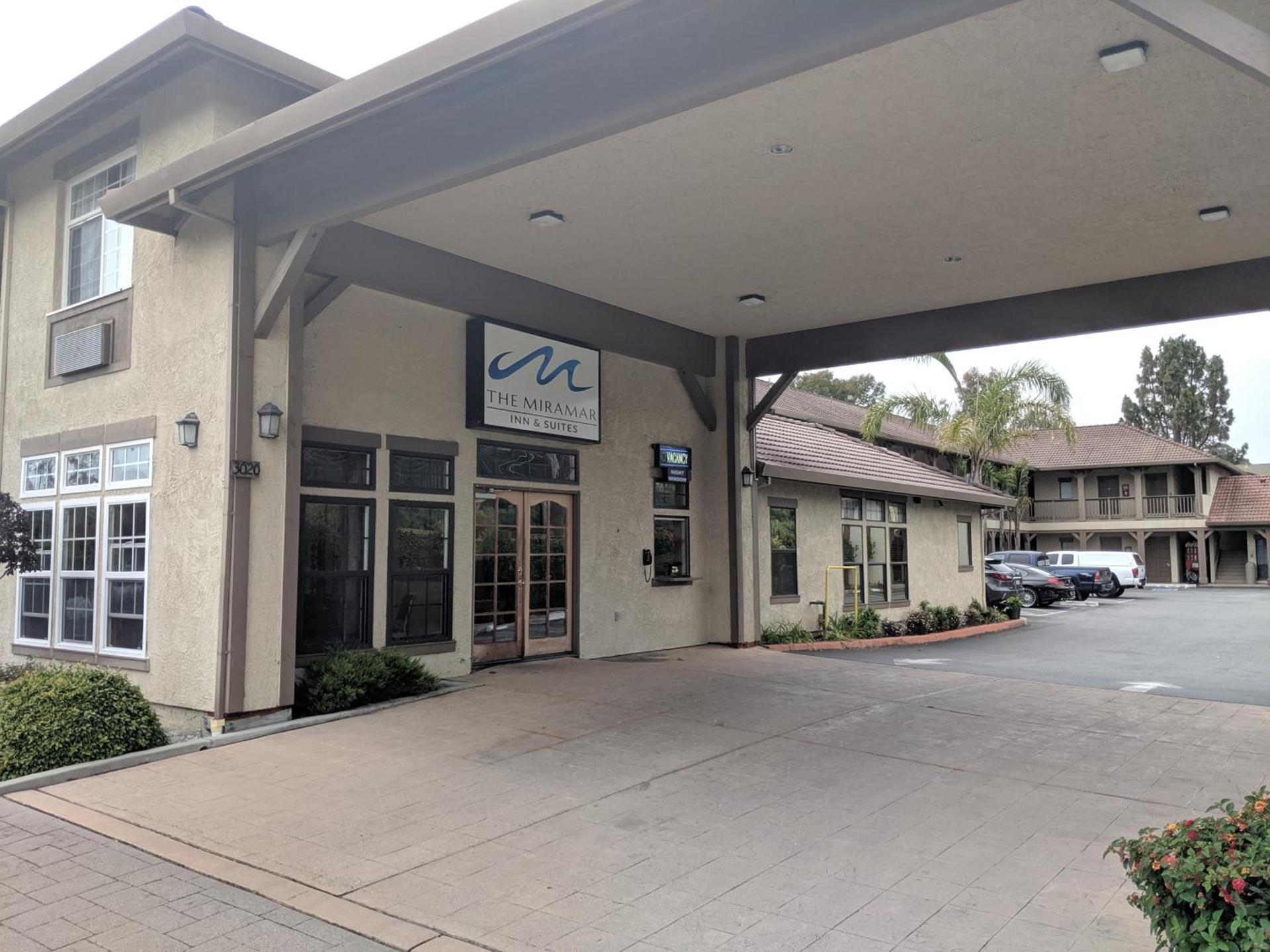 The Miramar Inn photo 2