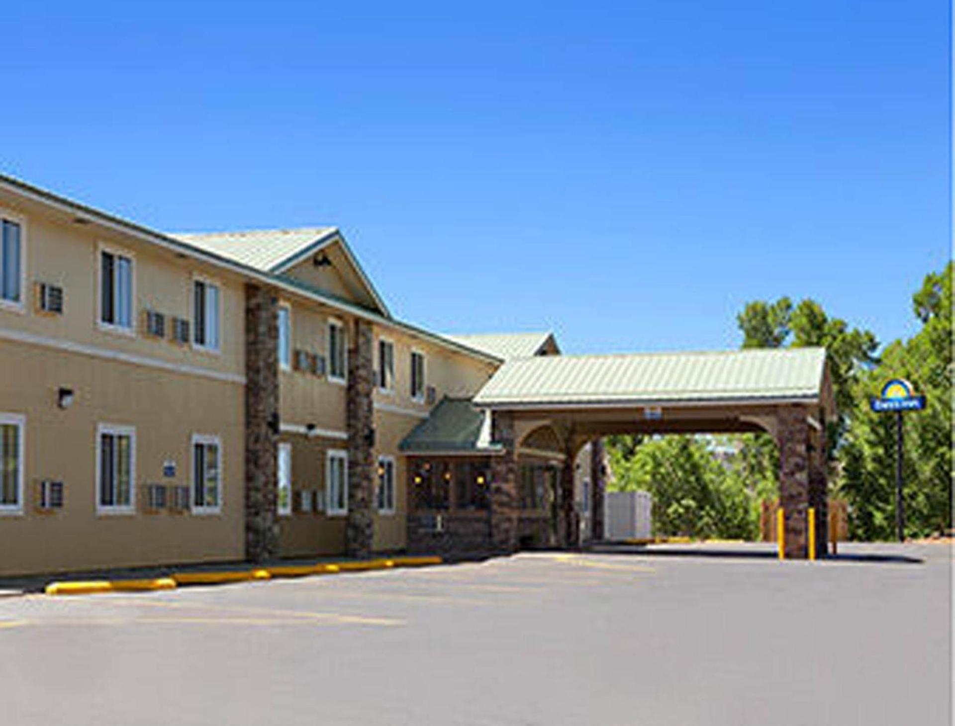 Days Inn & Suites by Wyndham Gunnison photo 34