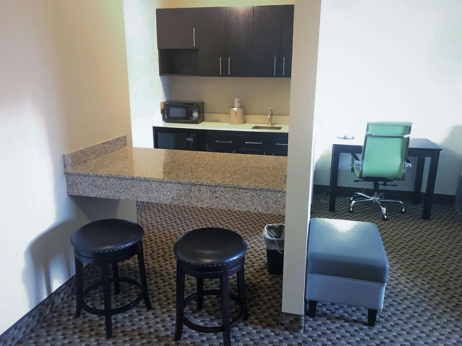 Best Western PLUS La Mesa San Diego photo 38