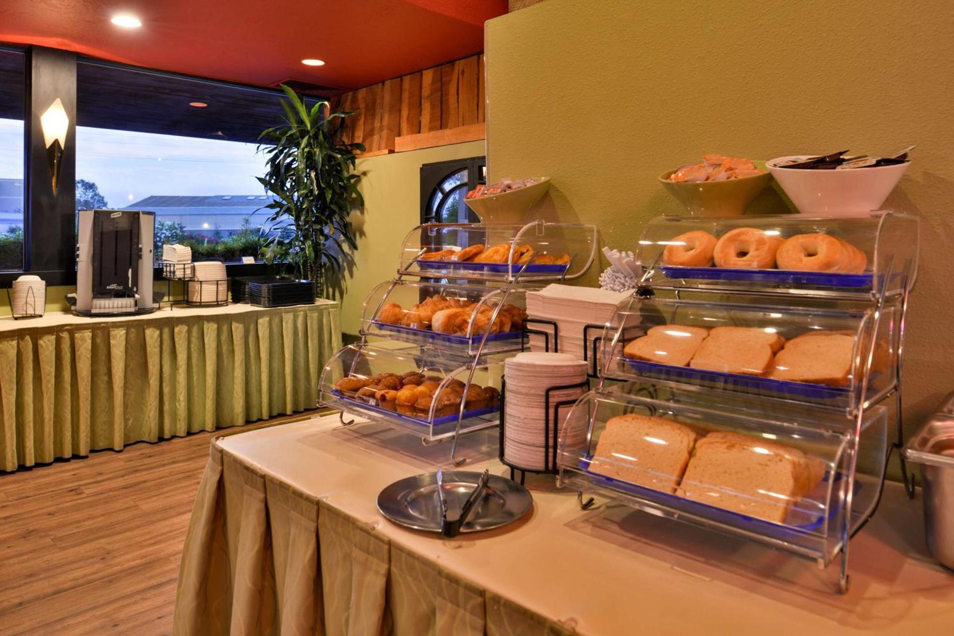 Best Western Corte Madera Inn photo 29