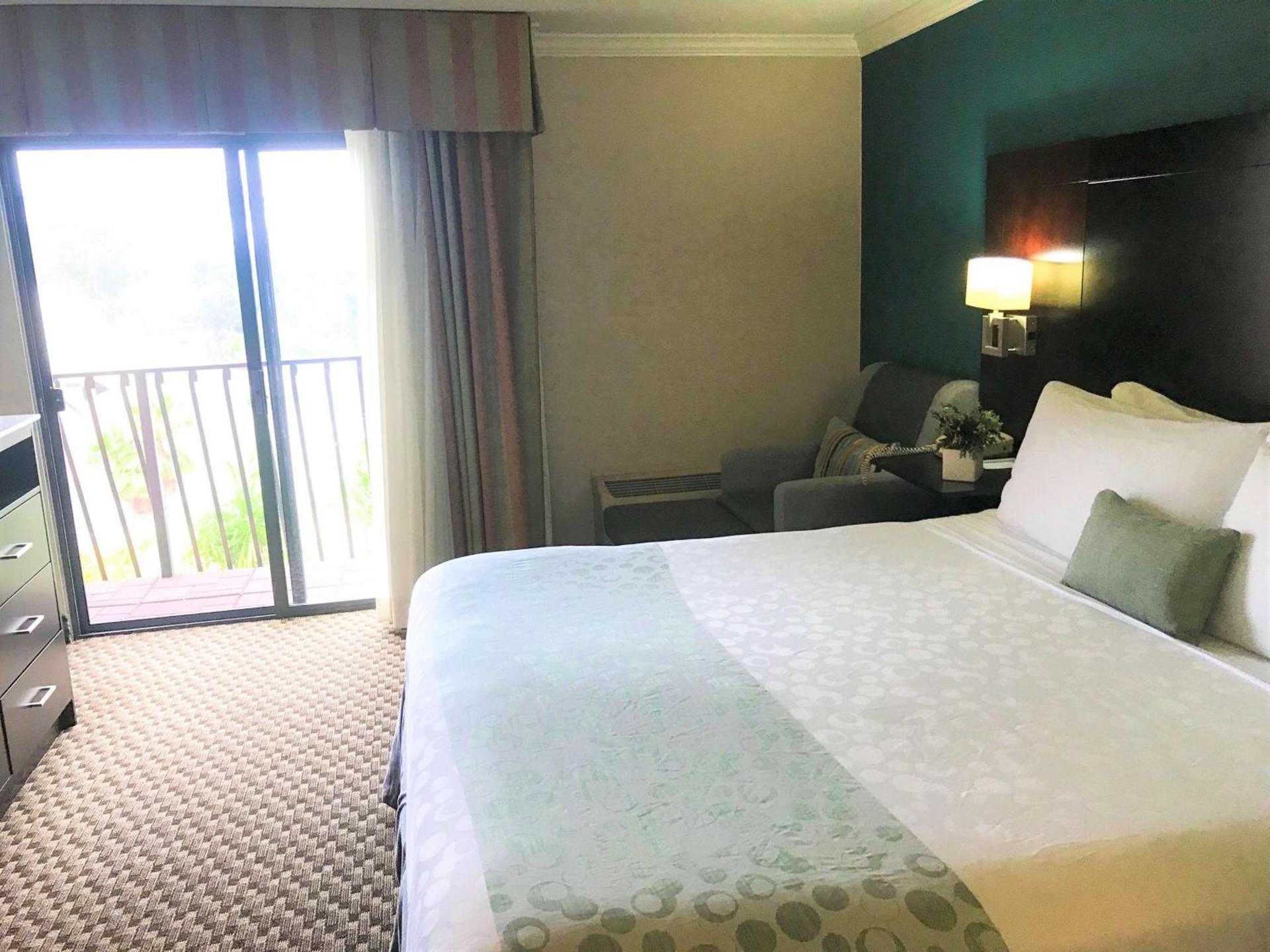 Best Western PLUS La Mesa San Diego photo 39
