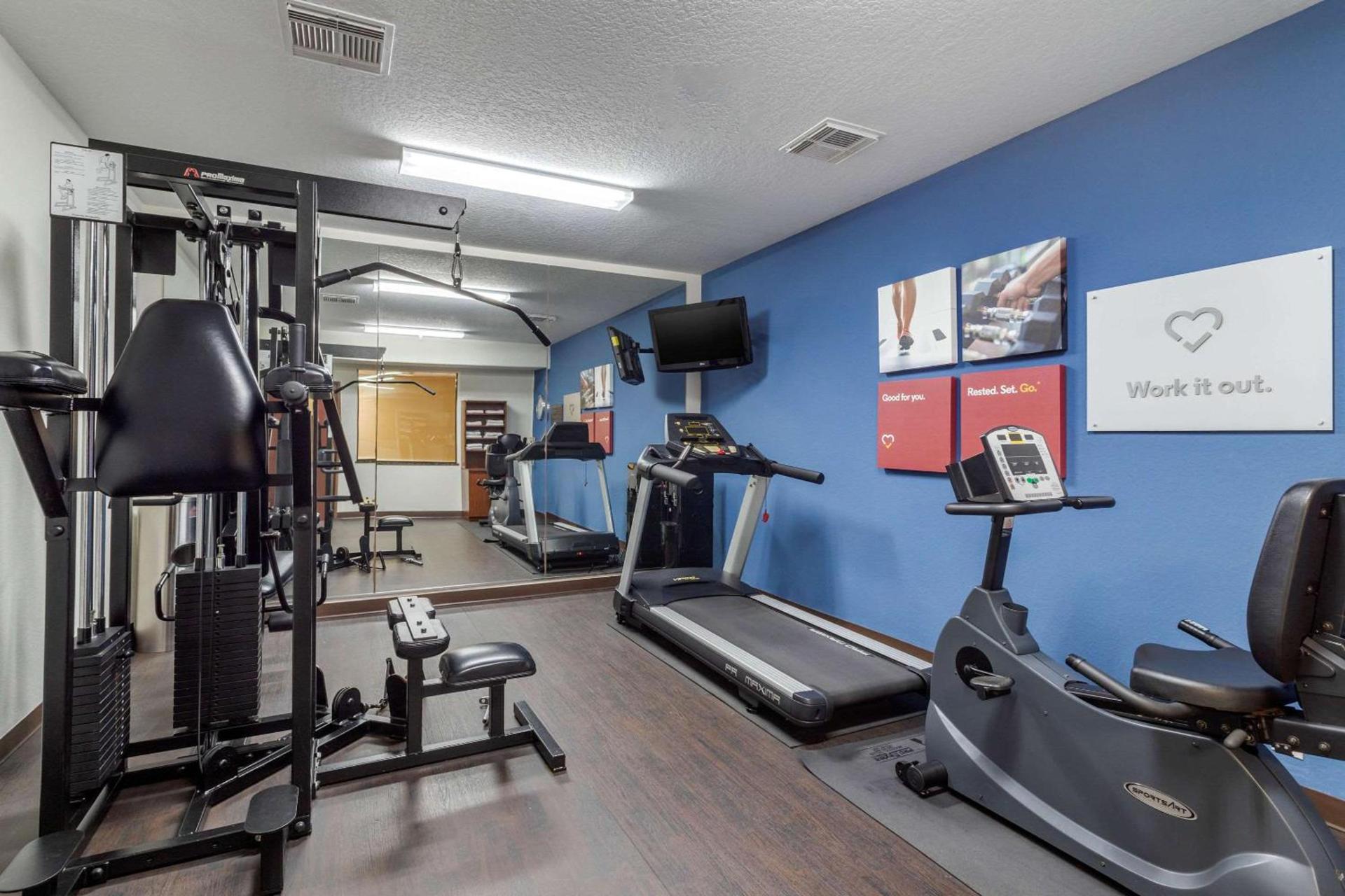 Comfort Suites Baytown I - 10 photo 22