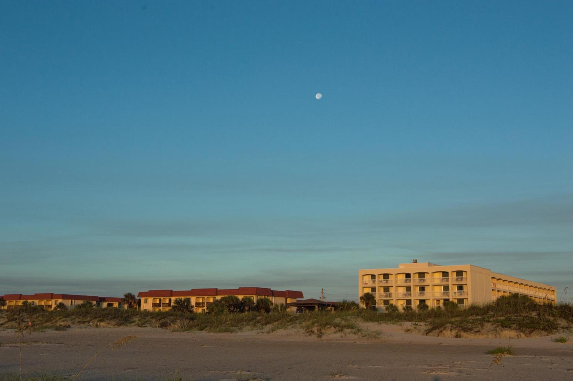 Guy Harvey Resort on Saint Augustine Beach photo 74