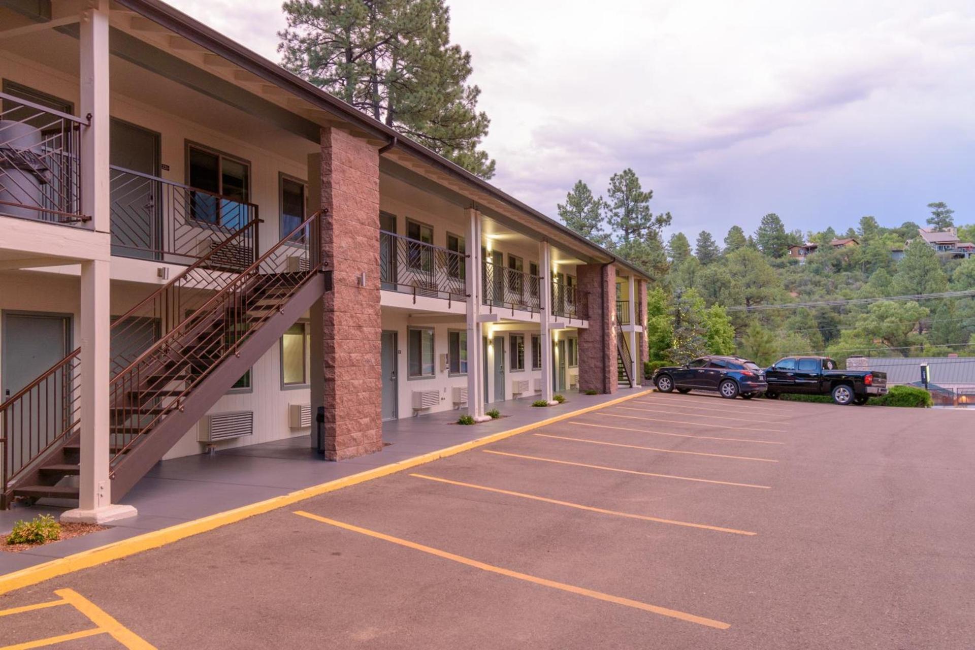 Days Inn by Wyndham Prescott photo 13