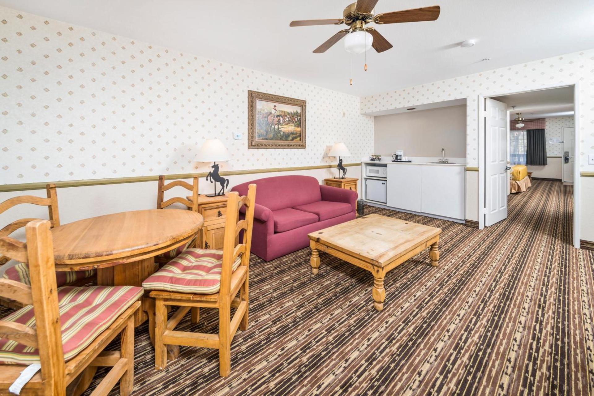 Days Inn by Wyndham Lebec photo 22
