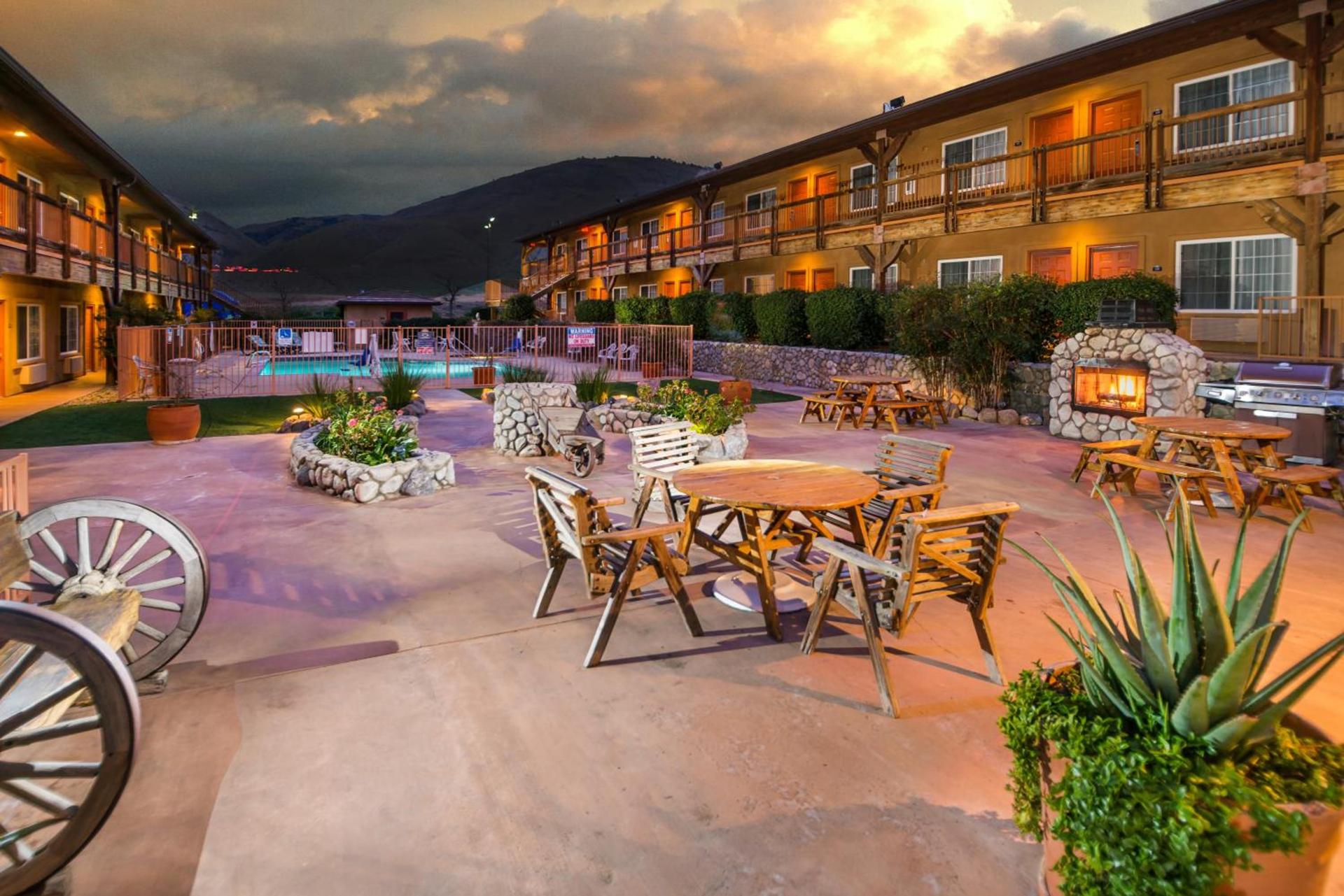 Days Inn by Wyndham Lebec photo 11