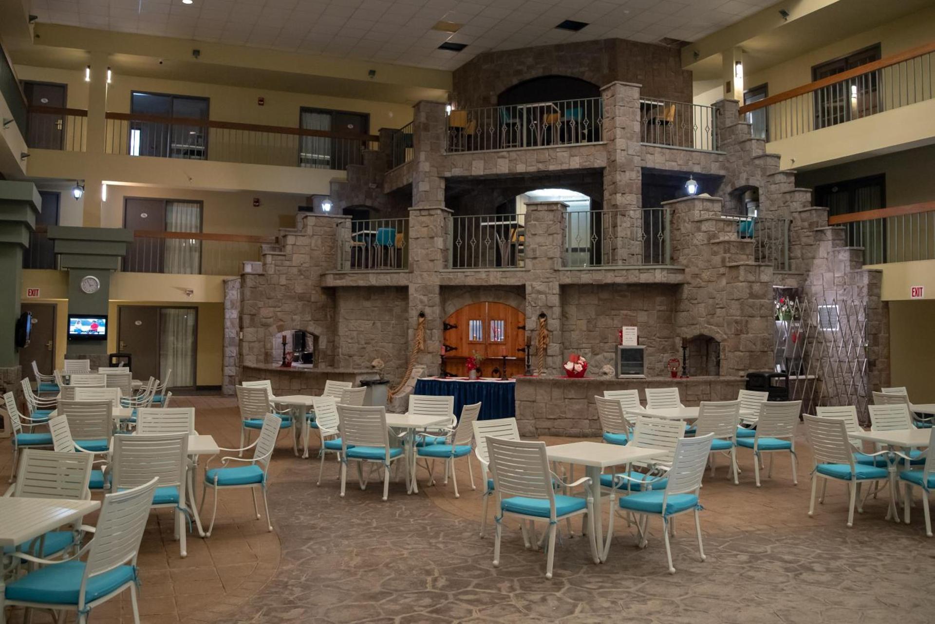 Baymont by Wyndham Shakopee photo 51