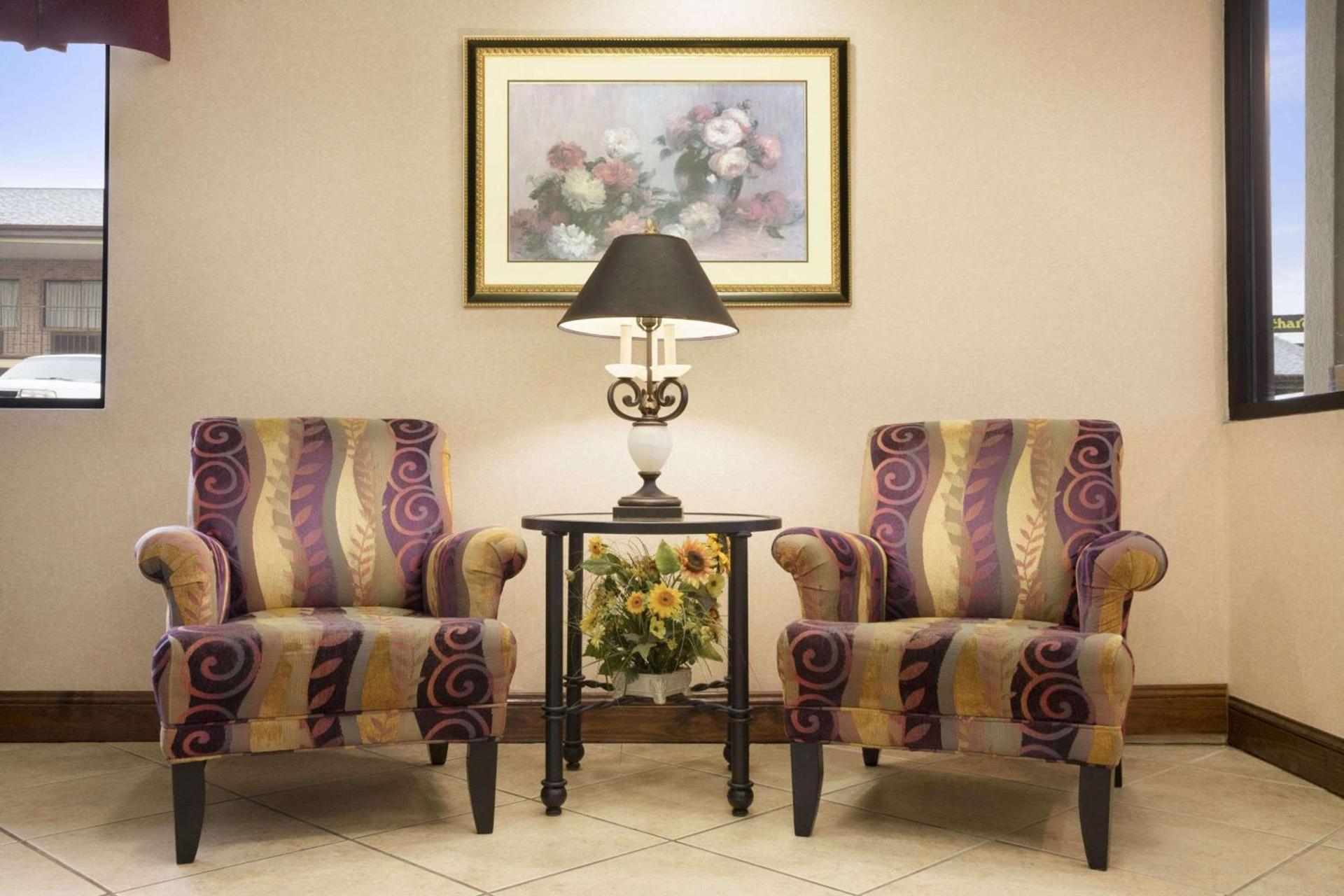 Days Inn by Wyndham Weldon Roanoke Rapids photo 50