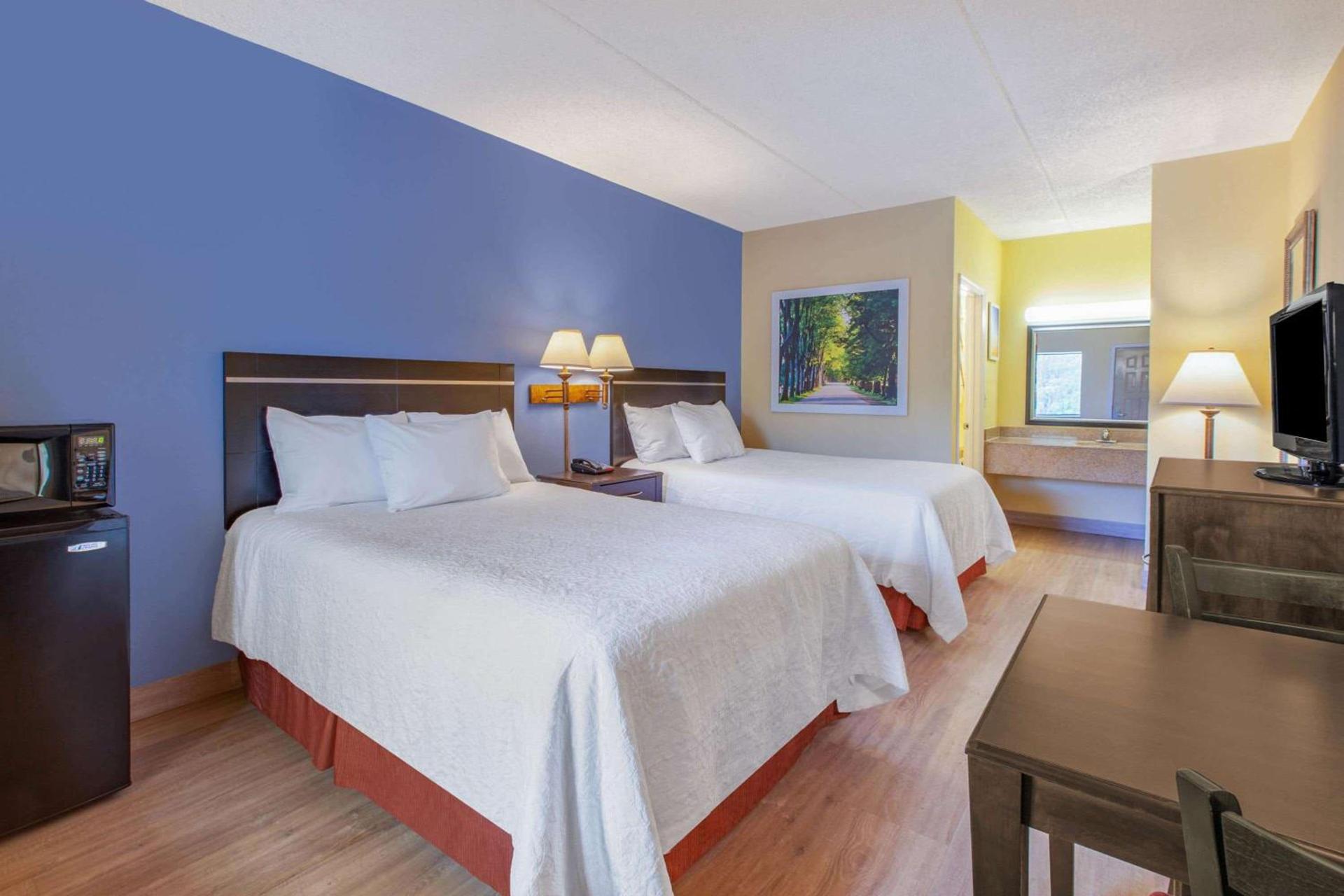 Days Inn by Wyndham Grantville photo 14