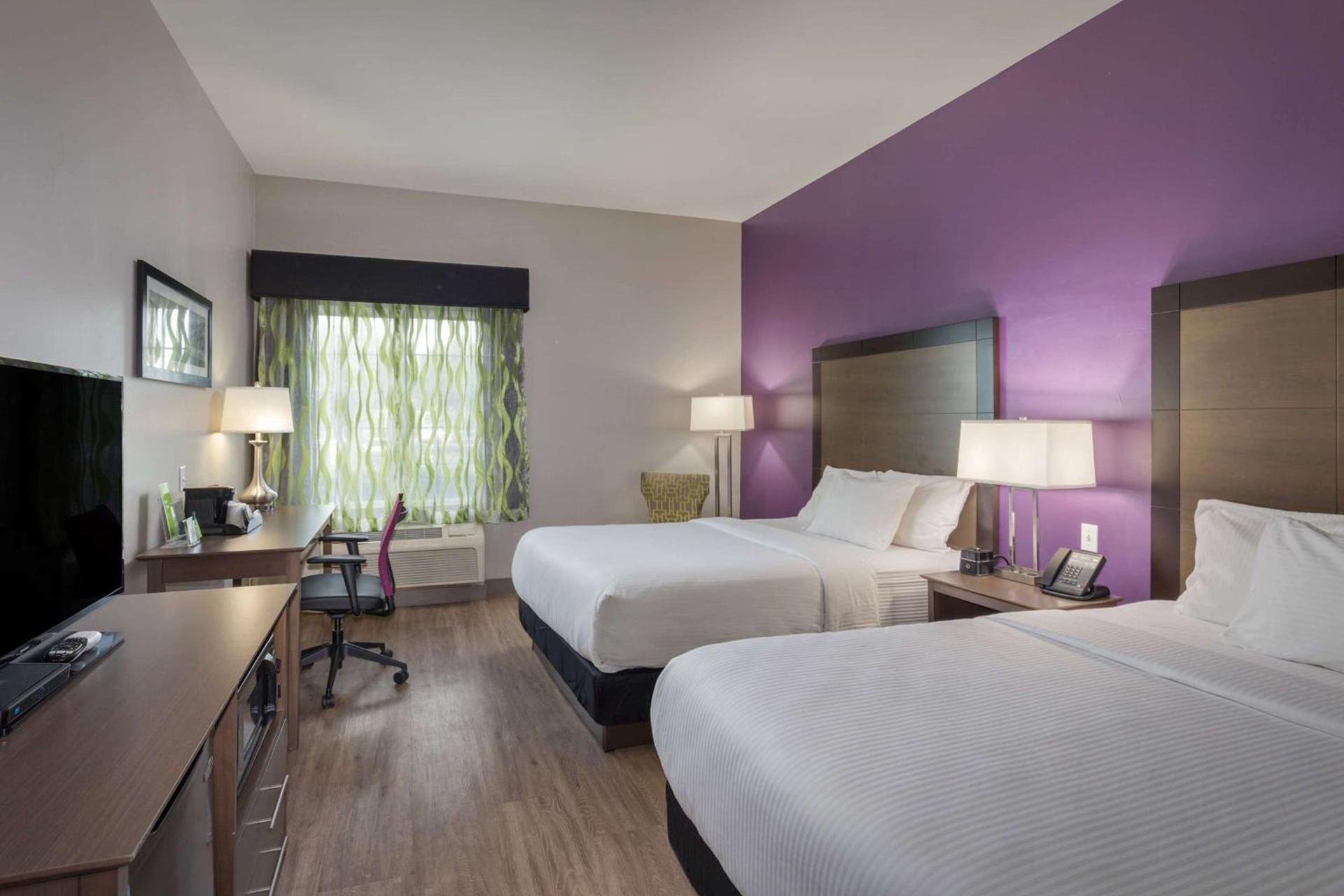 La Quinta by Wyndham Visalia/Sequoia Gateway photo 56