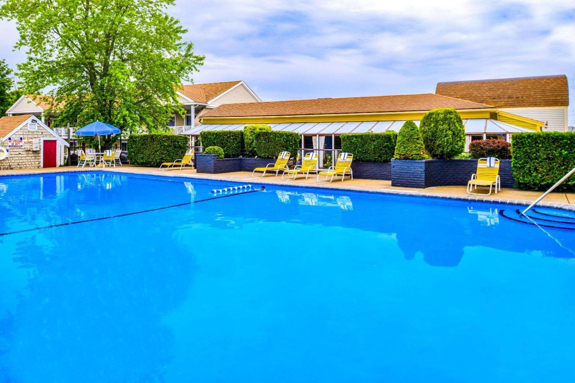 Rodeway Inn Orleans - Cape Cod photo 56