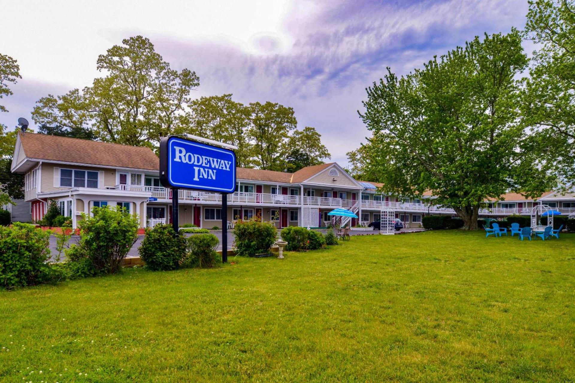 Rodeway Inn Orleans - Cape Cod photo 1