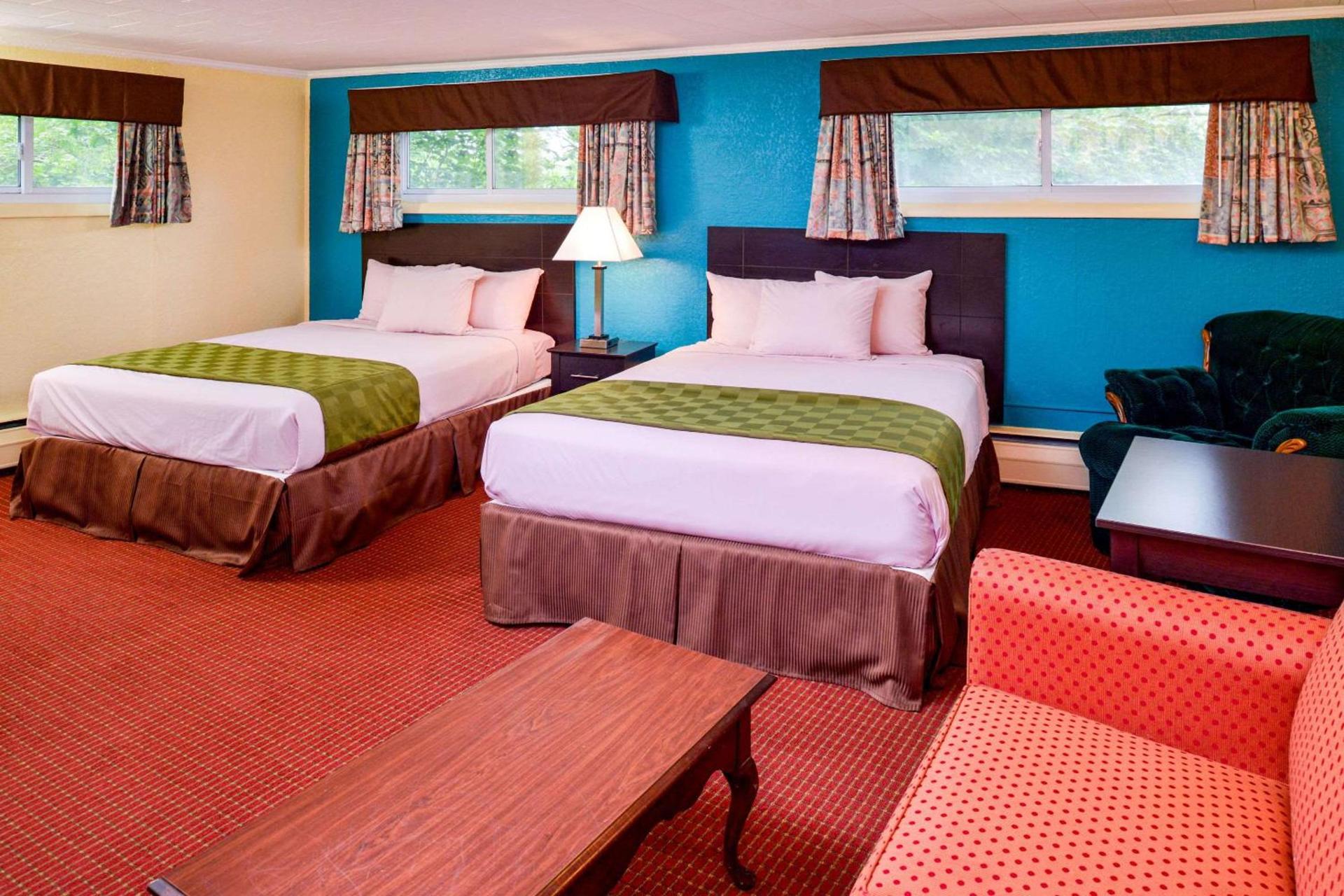 Rodeway Inn Orleans - Cape Cod photo 38