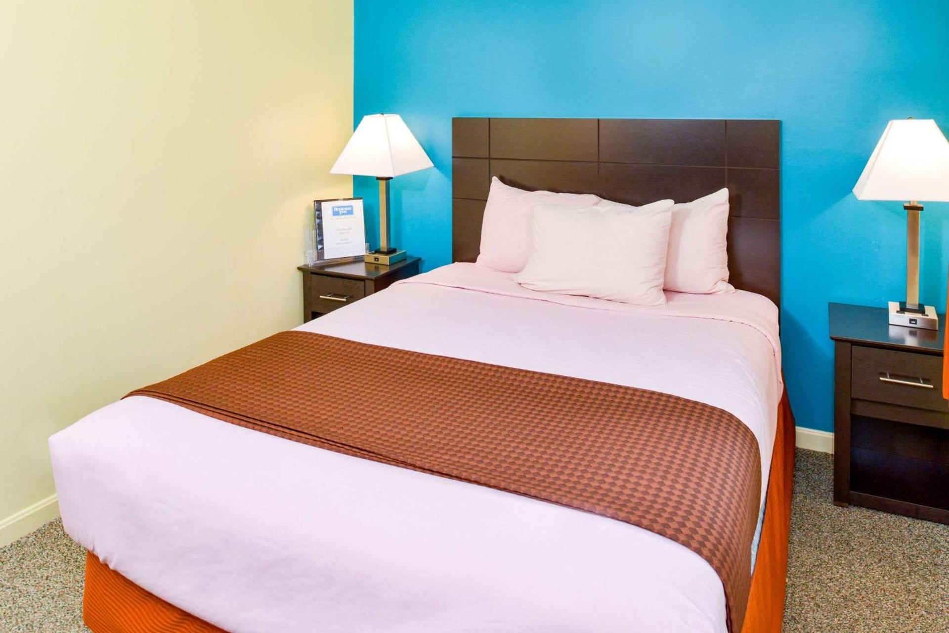 Rodeway Inn Orleans - Cape Cod photo 42