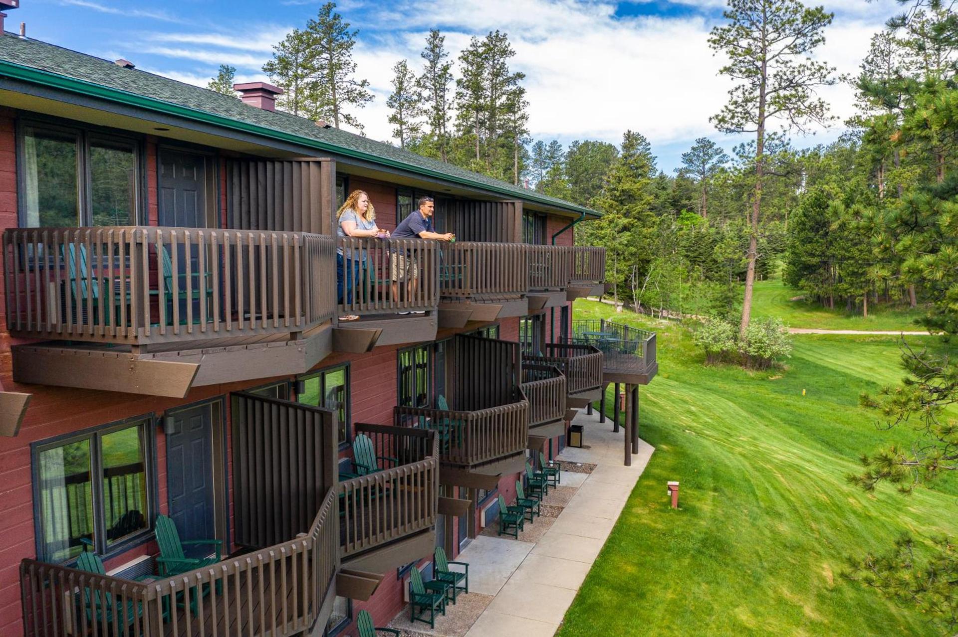 Lodge at Palmer Gulch photo 39