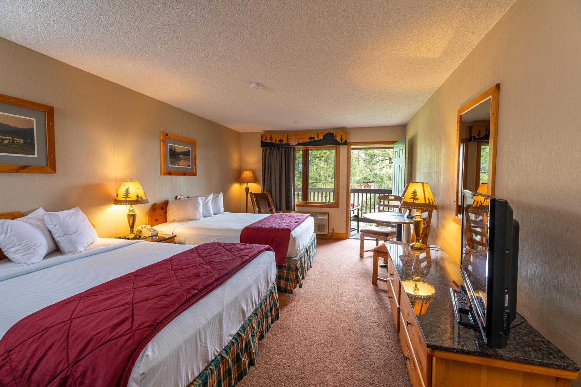 Lodge at Palmer Gulch photo 27