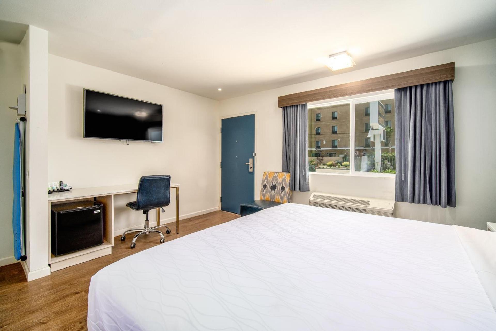 Trend Hotel at LAX Airport photo 2