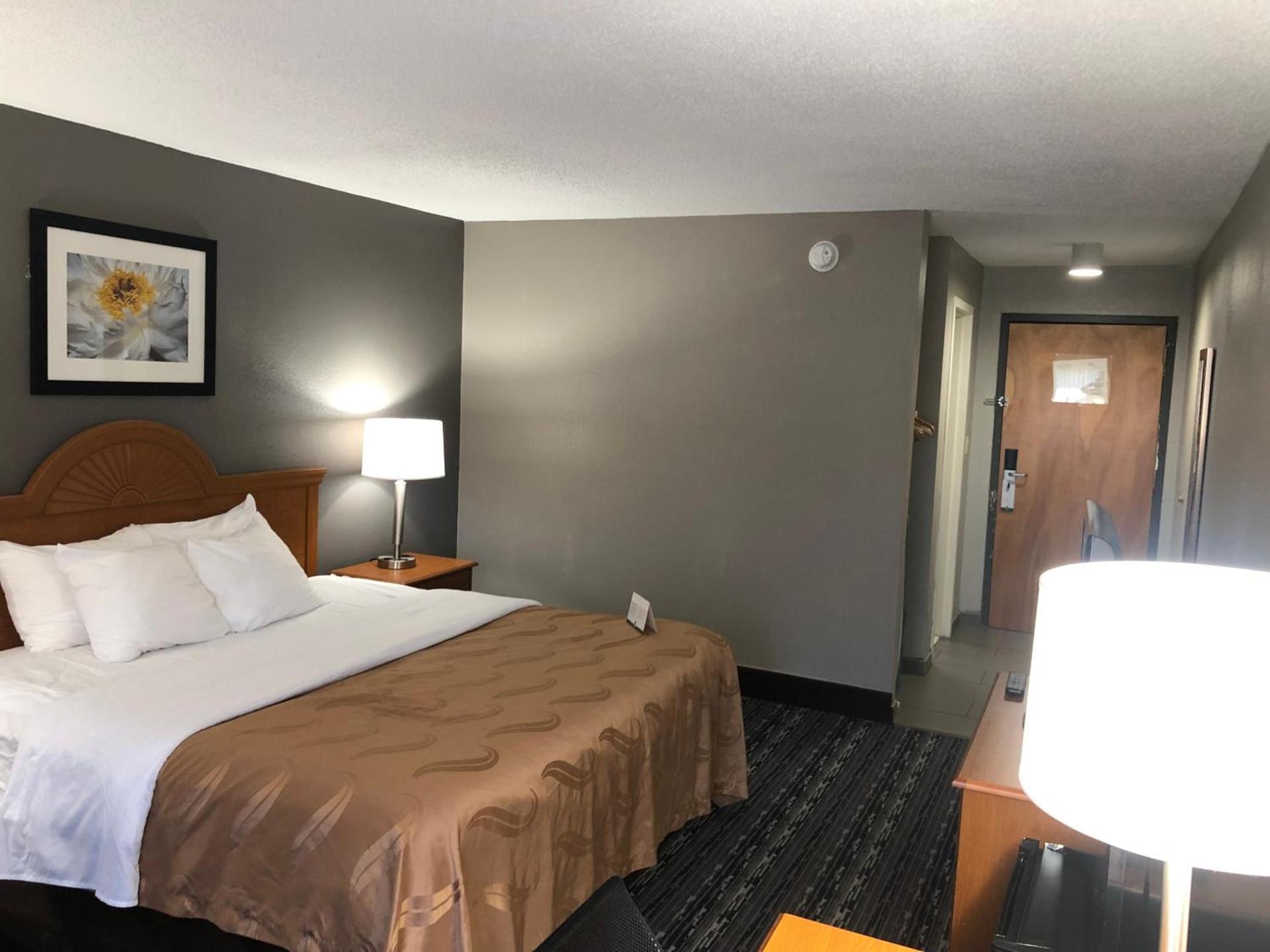 Quality Inn Rochester South photo 4