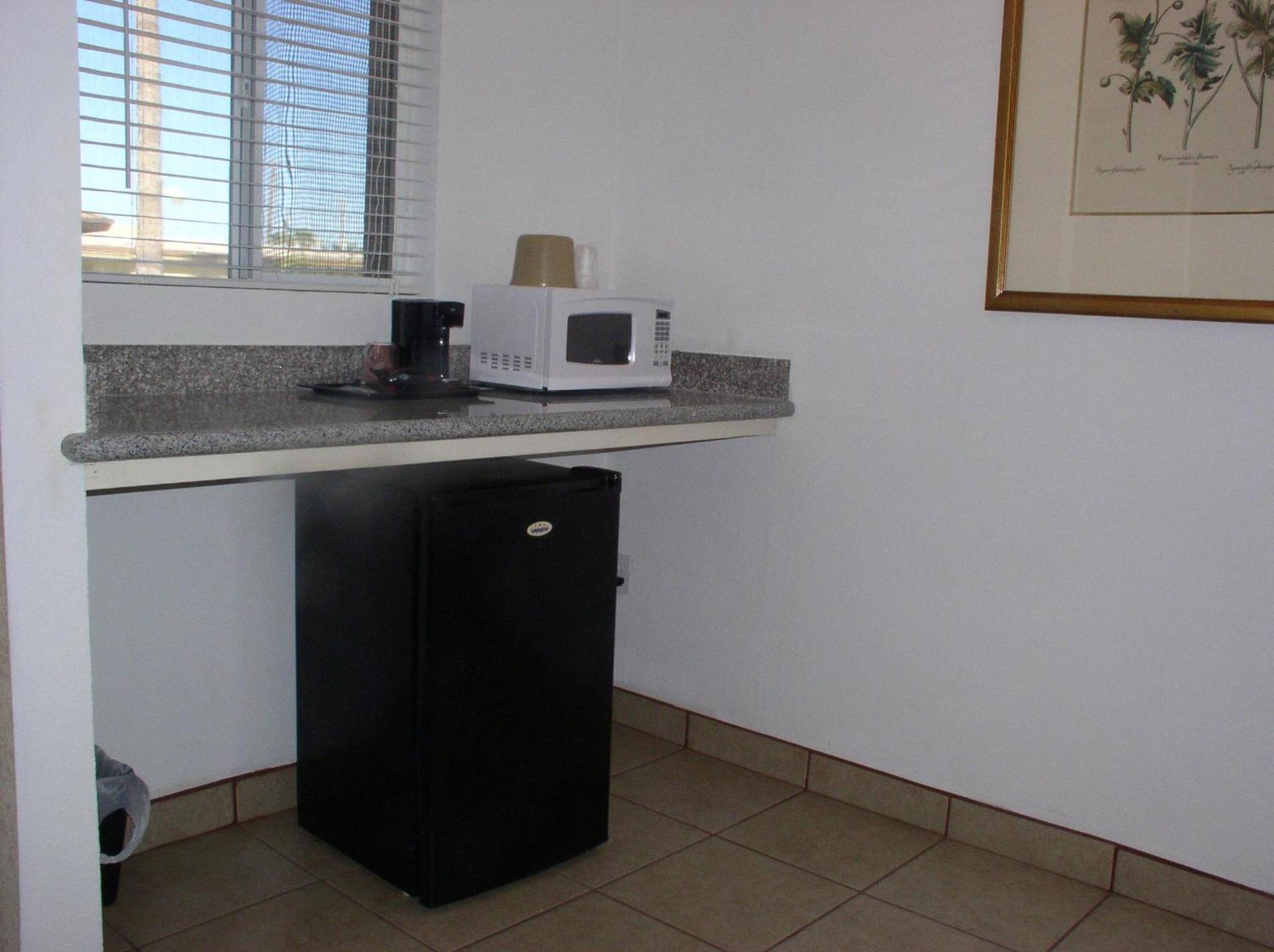 American Executive Inn Mesa photo 16