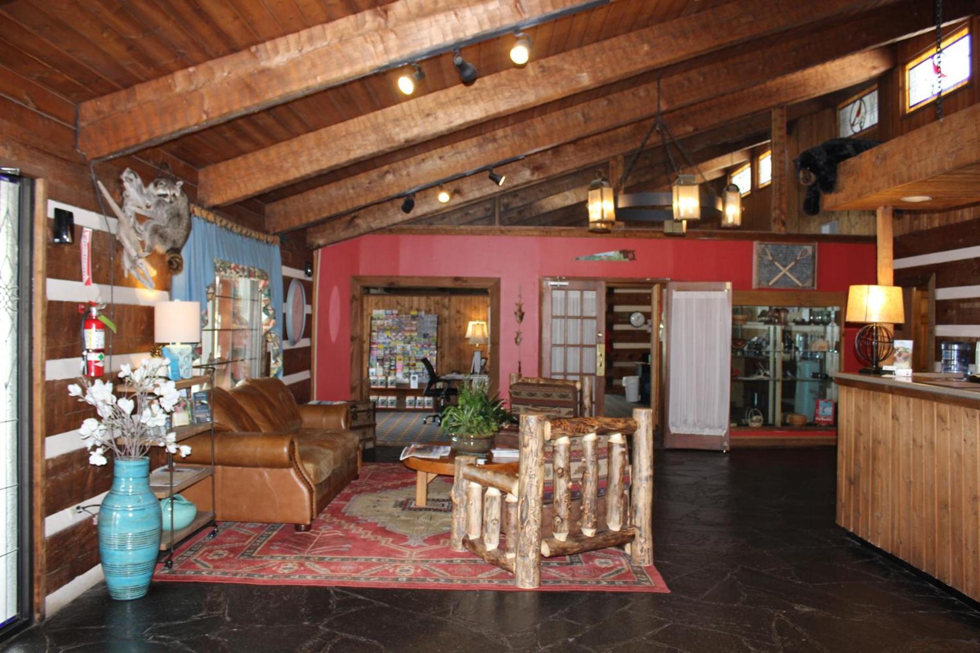 Great Smokies Inn - Cherokee photo 9