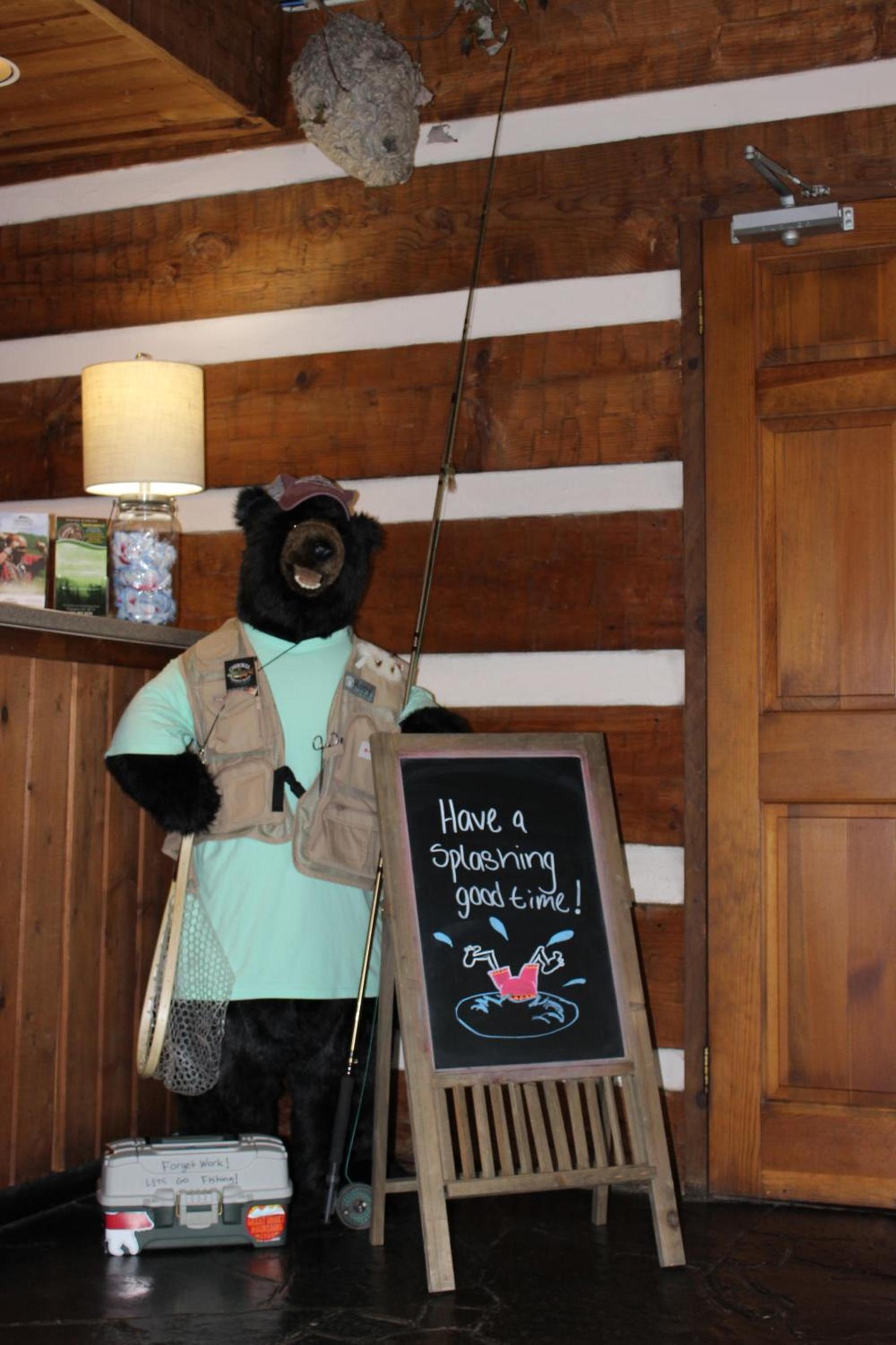 Great Smokies Inn - Cherokee photo 40