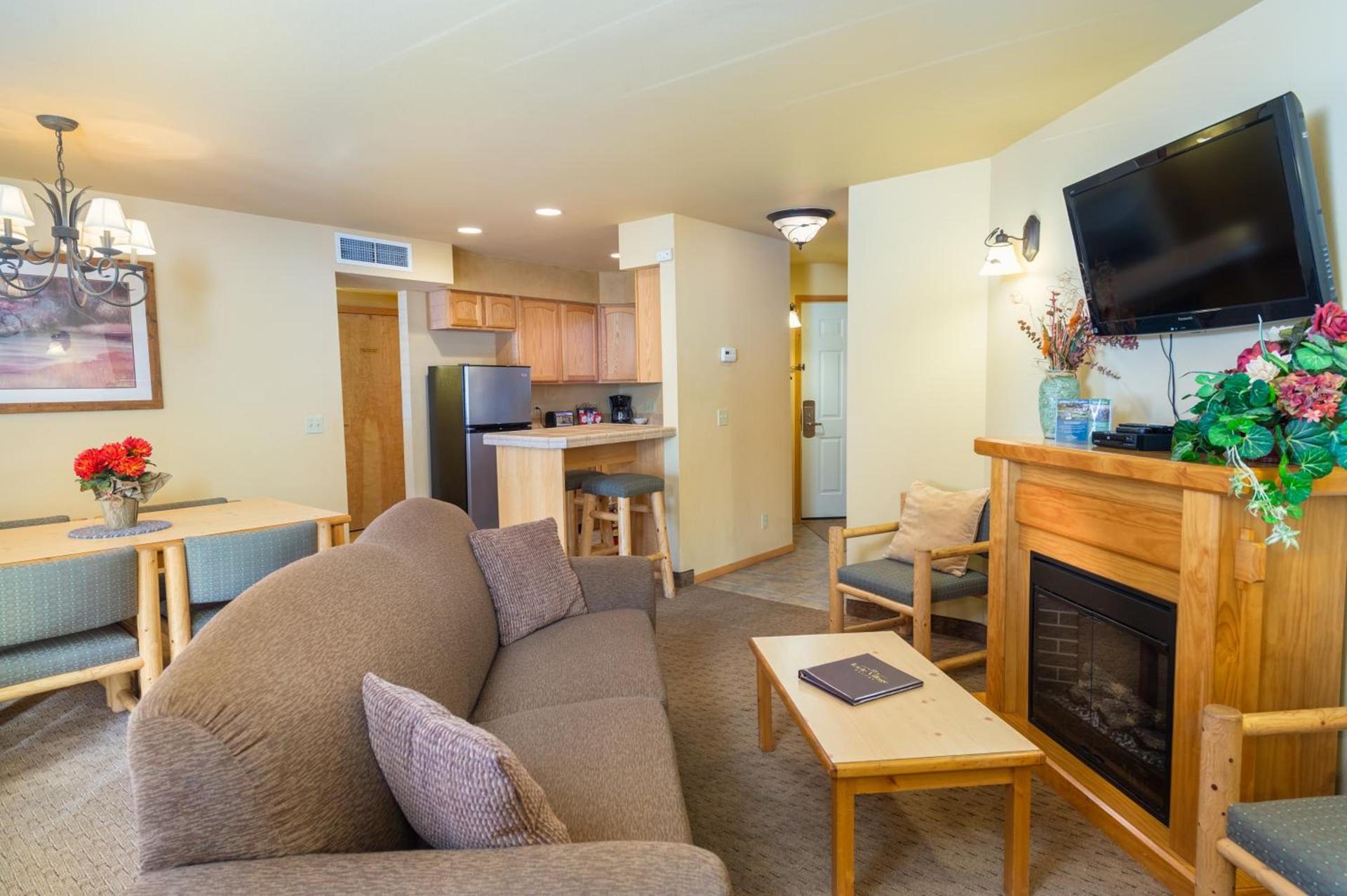 Icicle Village Resort photo 38