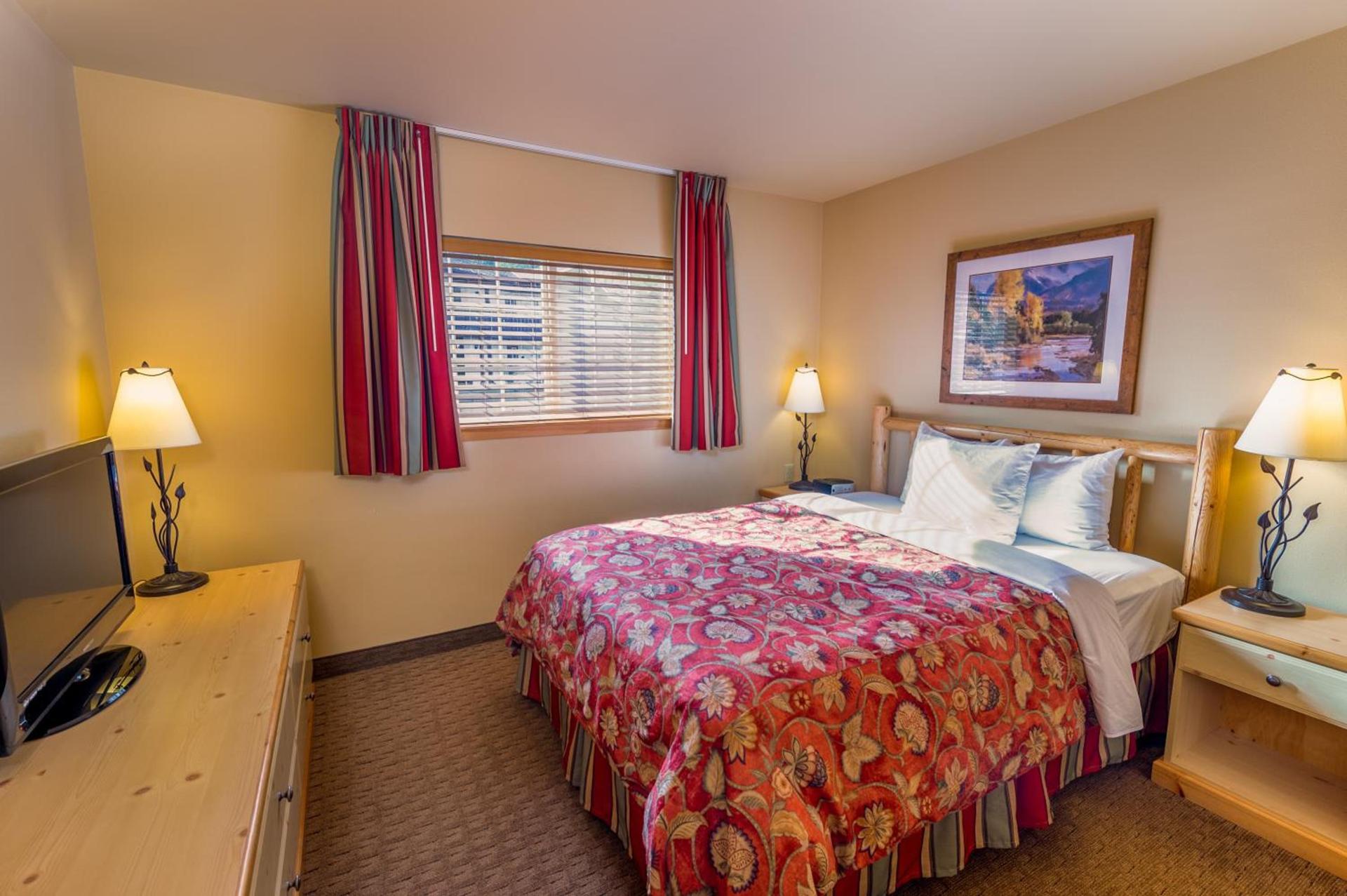 Icicle Village Resort photo 37