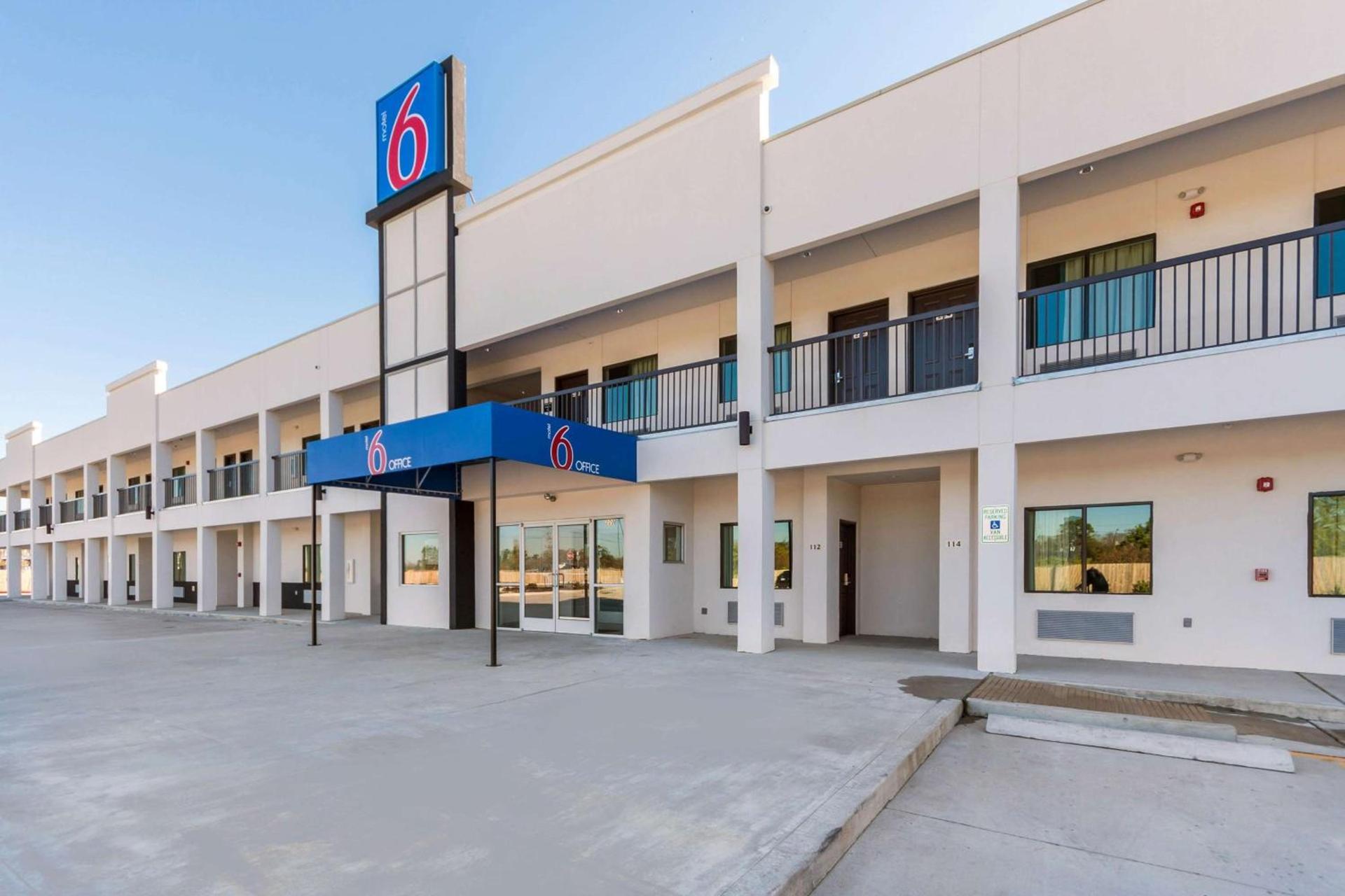 Motel 6-Channelview, TX photo 4