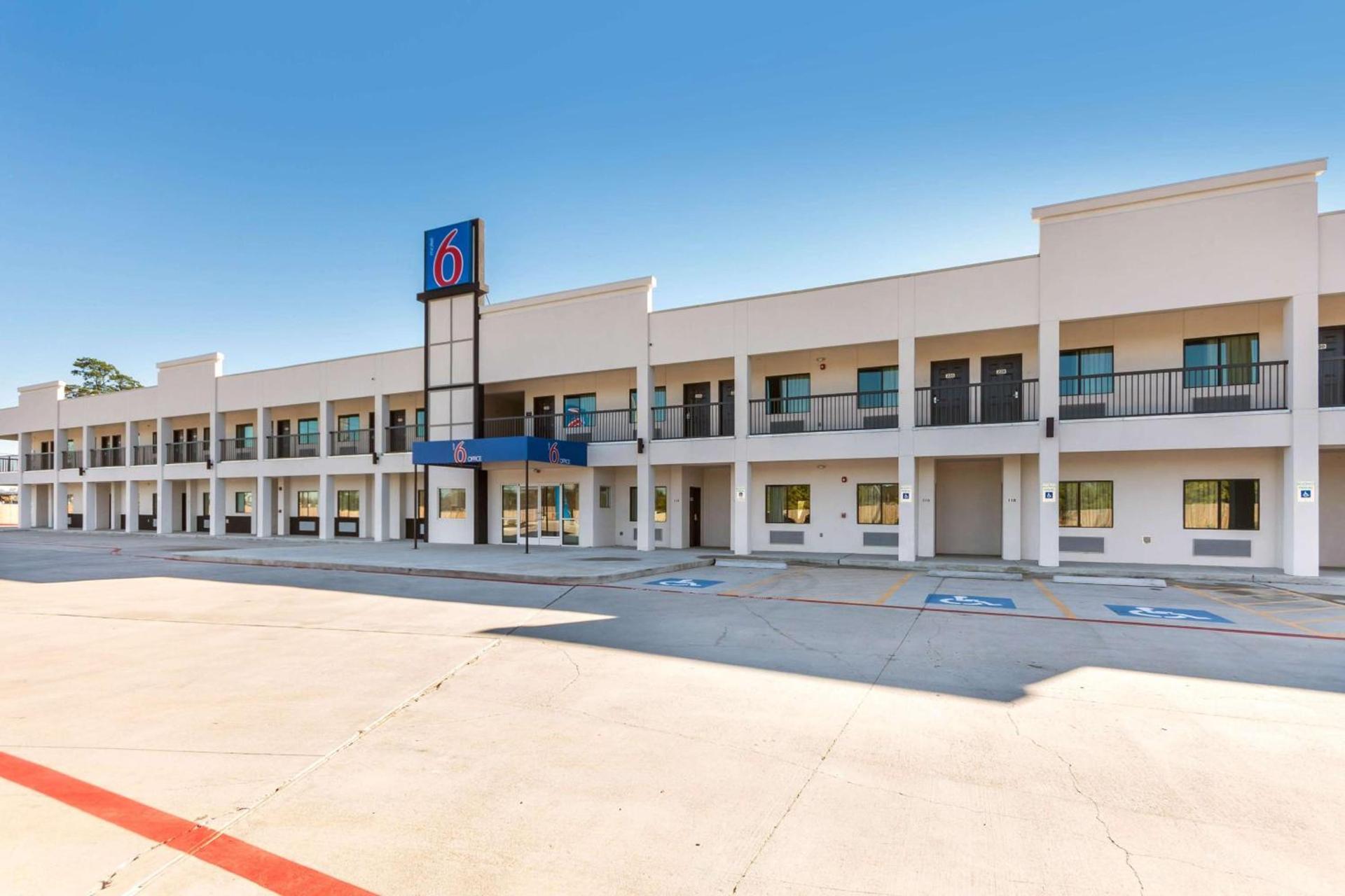 Motel 6-Channelview, TX photo 3