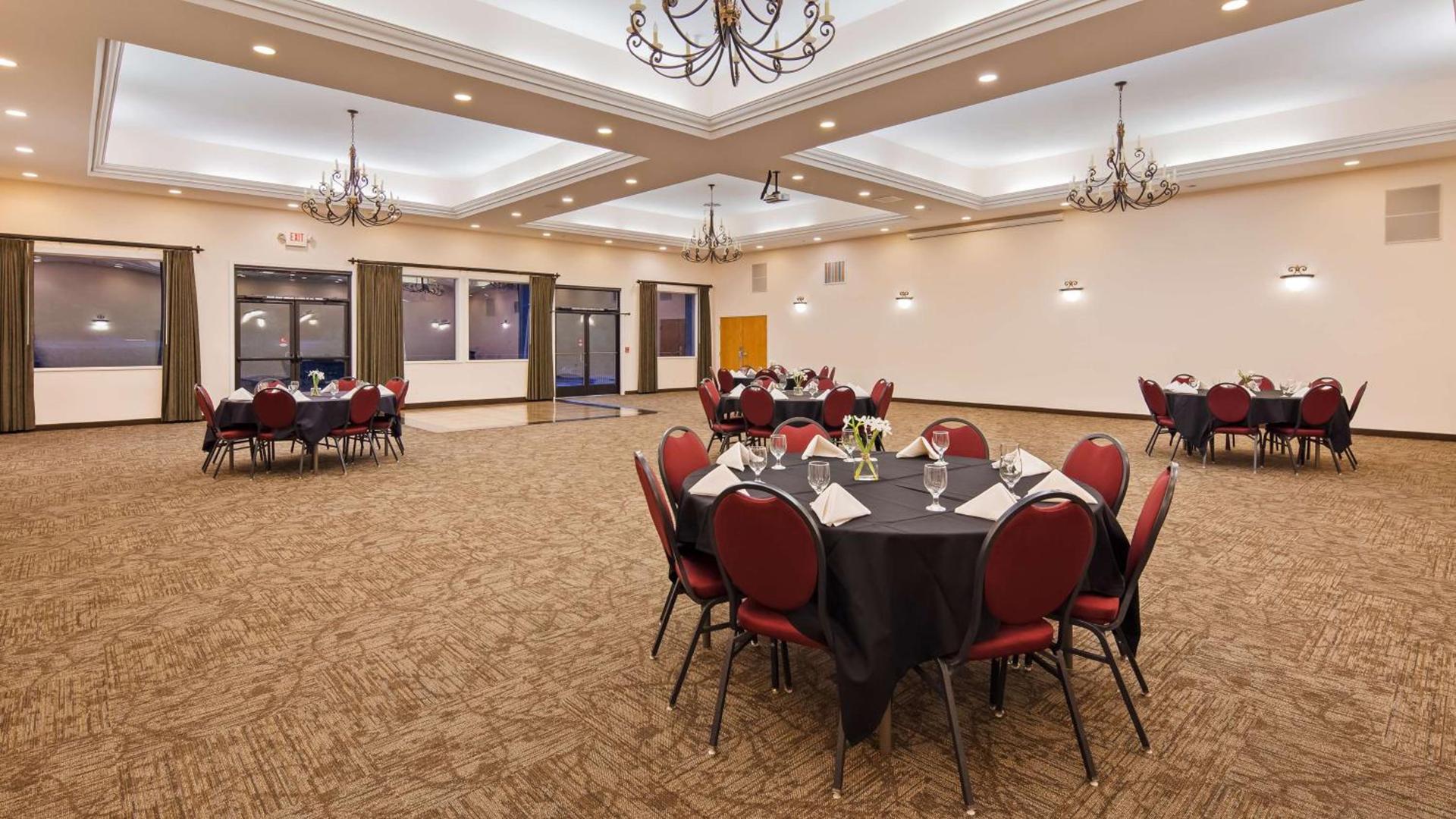 Best Western Lodge at River's Edge photo 10