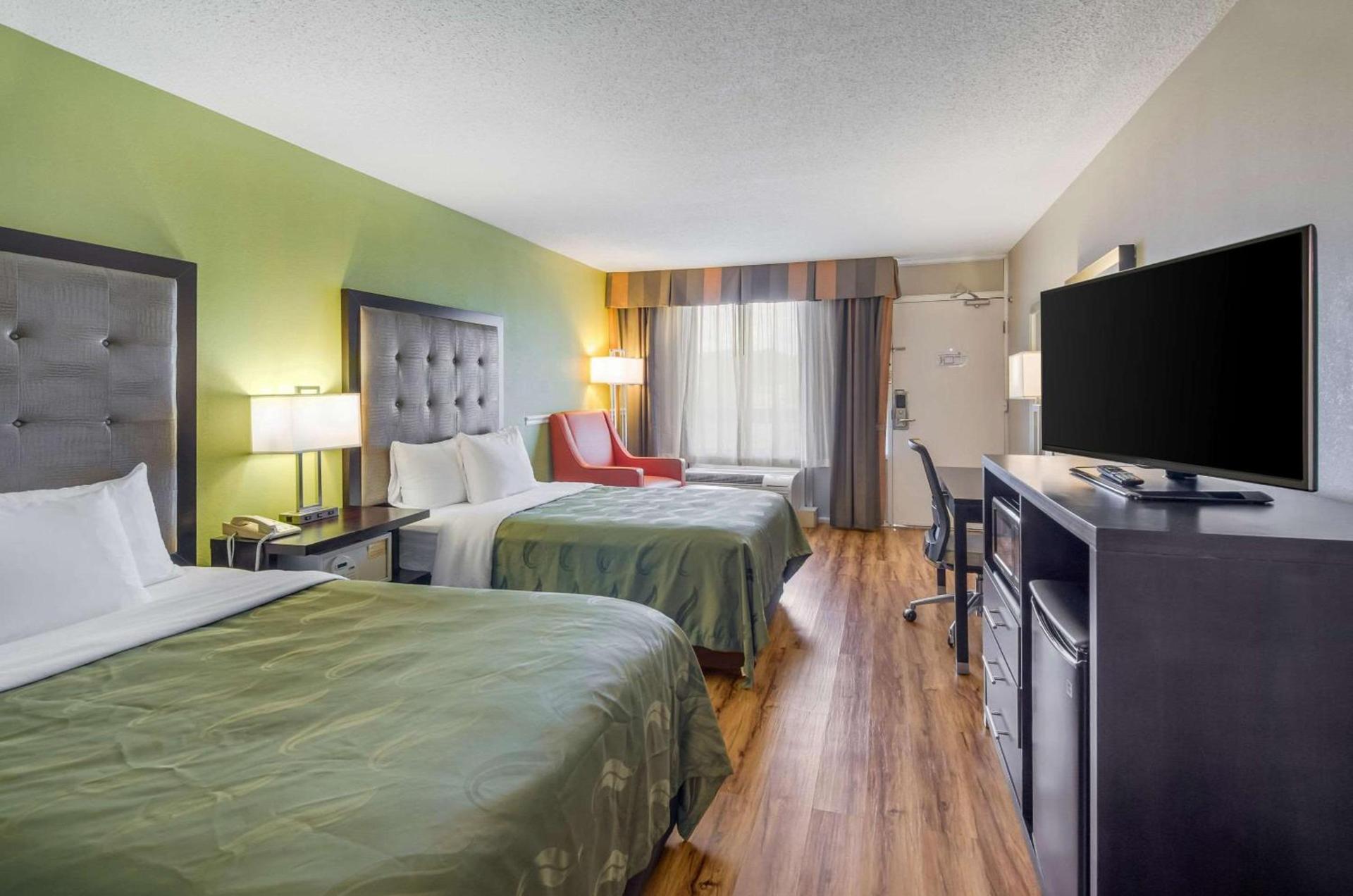Quality Inn Roanoke Airport photo 13