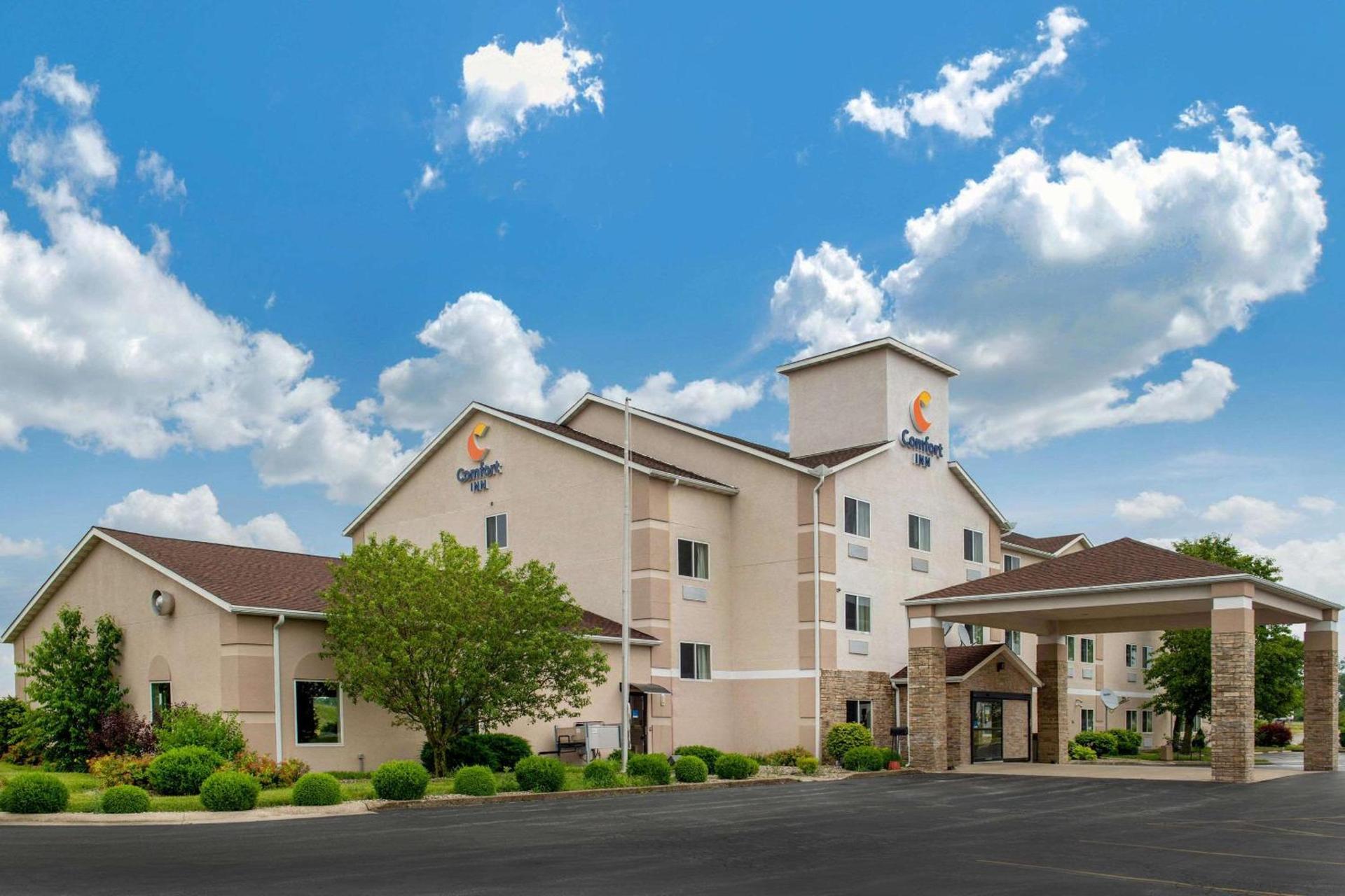 Comfort Inn Warren I-69 photo 1