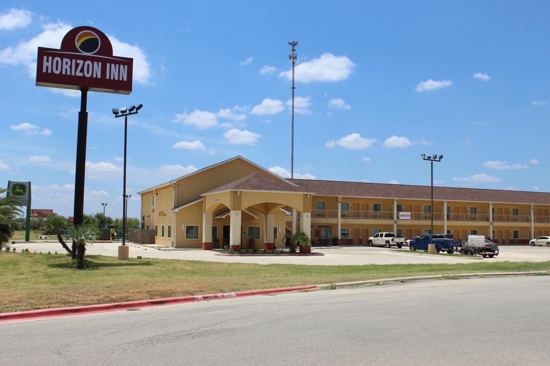 Horizon Inn & Suites photo 20
