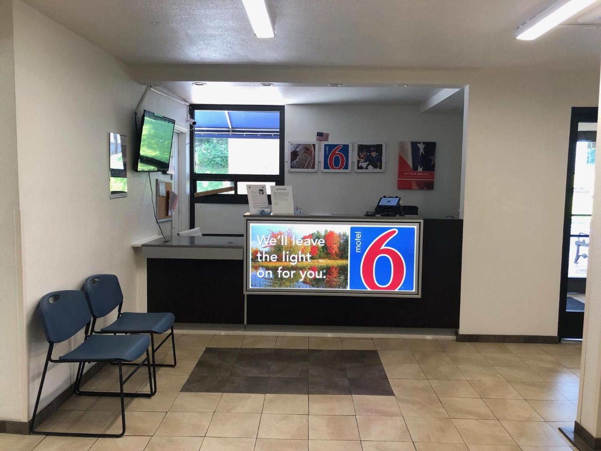 Motel 6-Nashville, TN - Airport photo 17