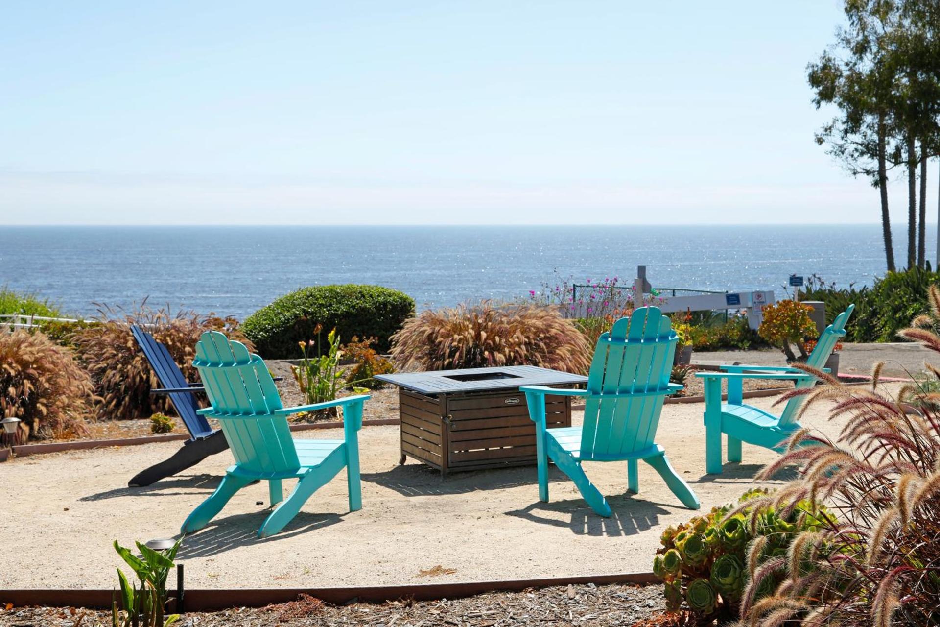 Tides Oceanview Inn and Cottages photo 22